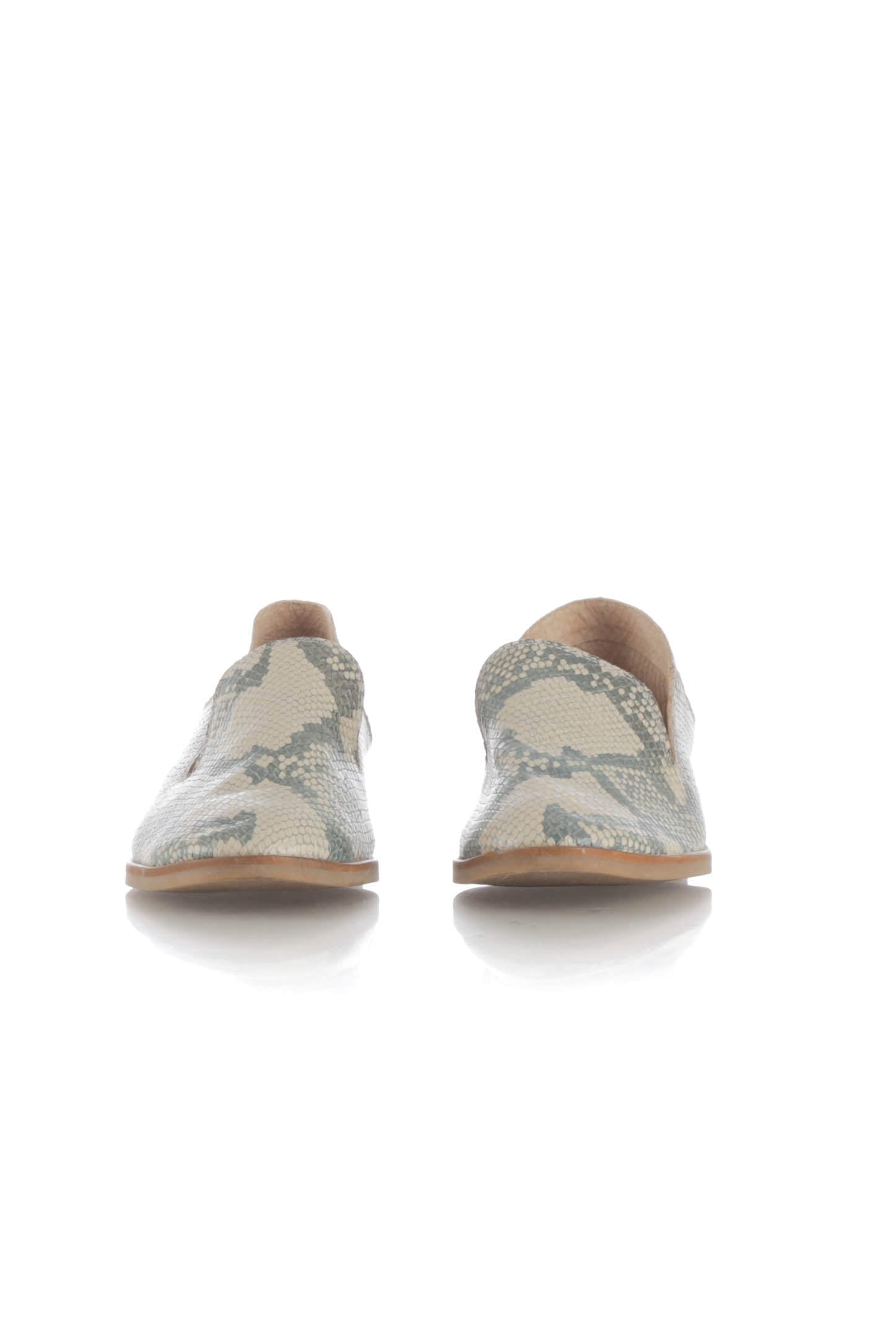 Lucky Brand, 8 USA
