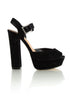 Stuart Weitzman, 8 USA