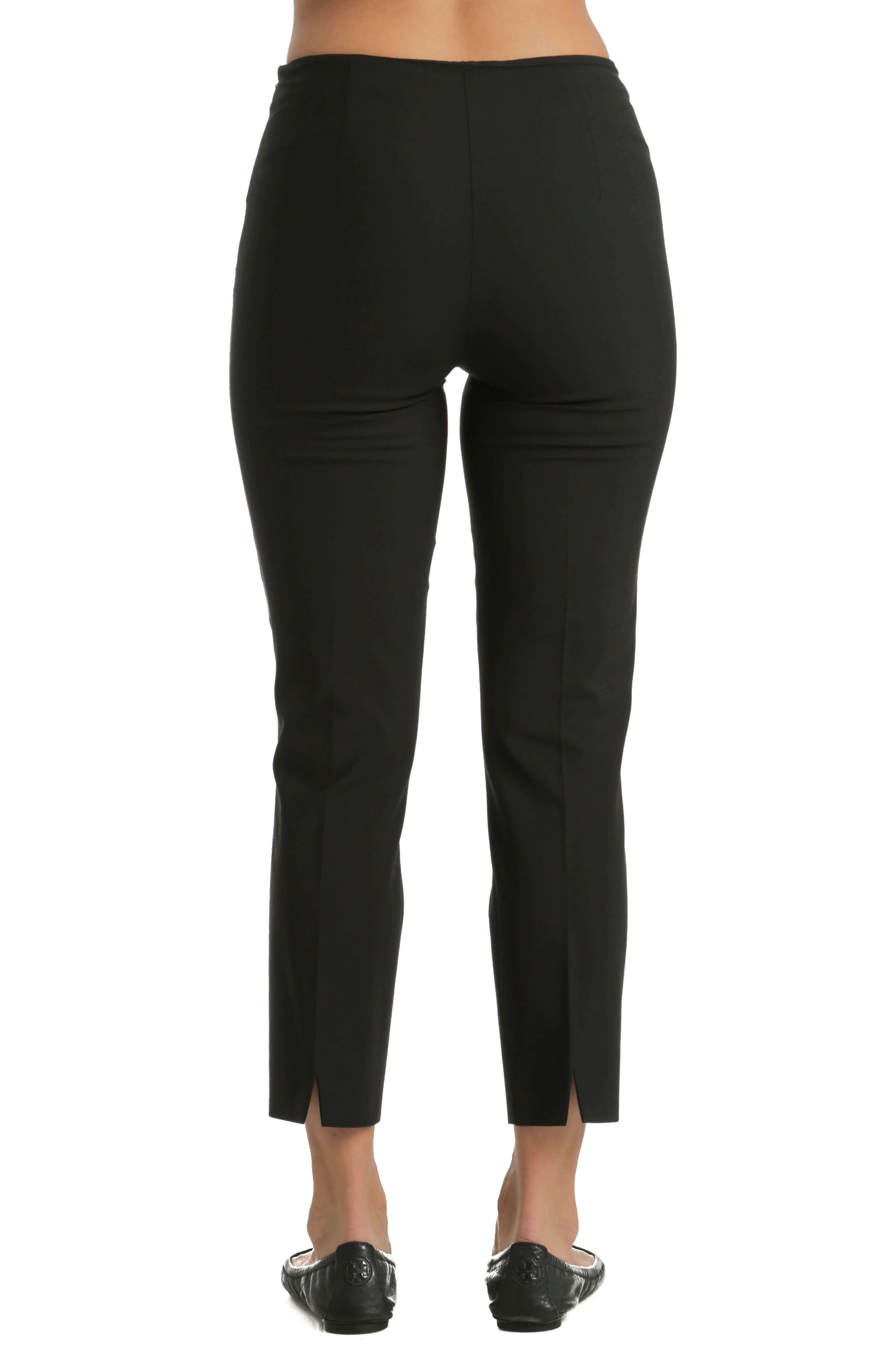 Tahari, Talla 2