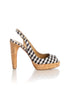 Stuart Weitzman, 7 USA