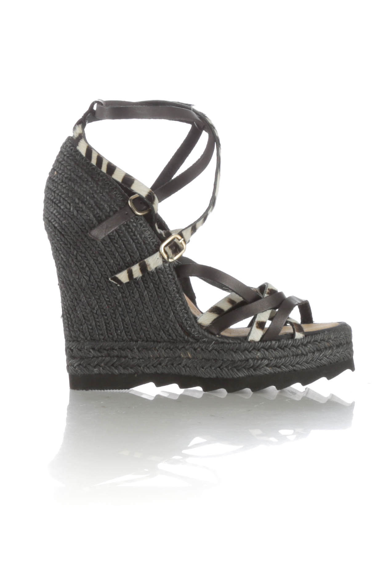 L'Espadrille Tropezienne, 8 USA