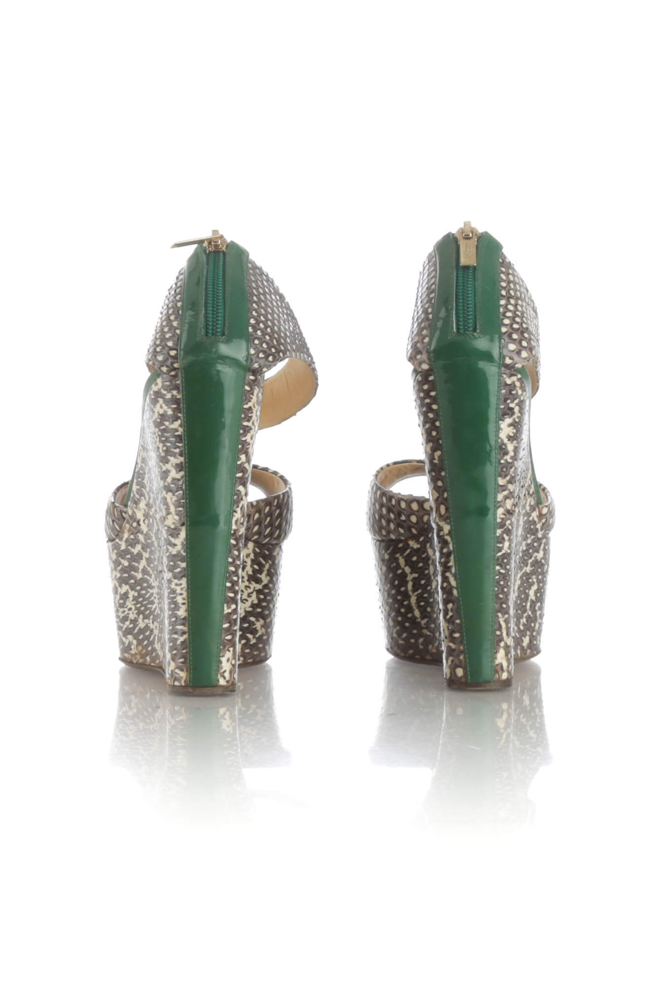 Jimmy Choo, 8 USA