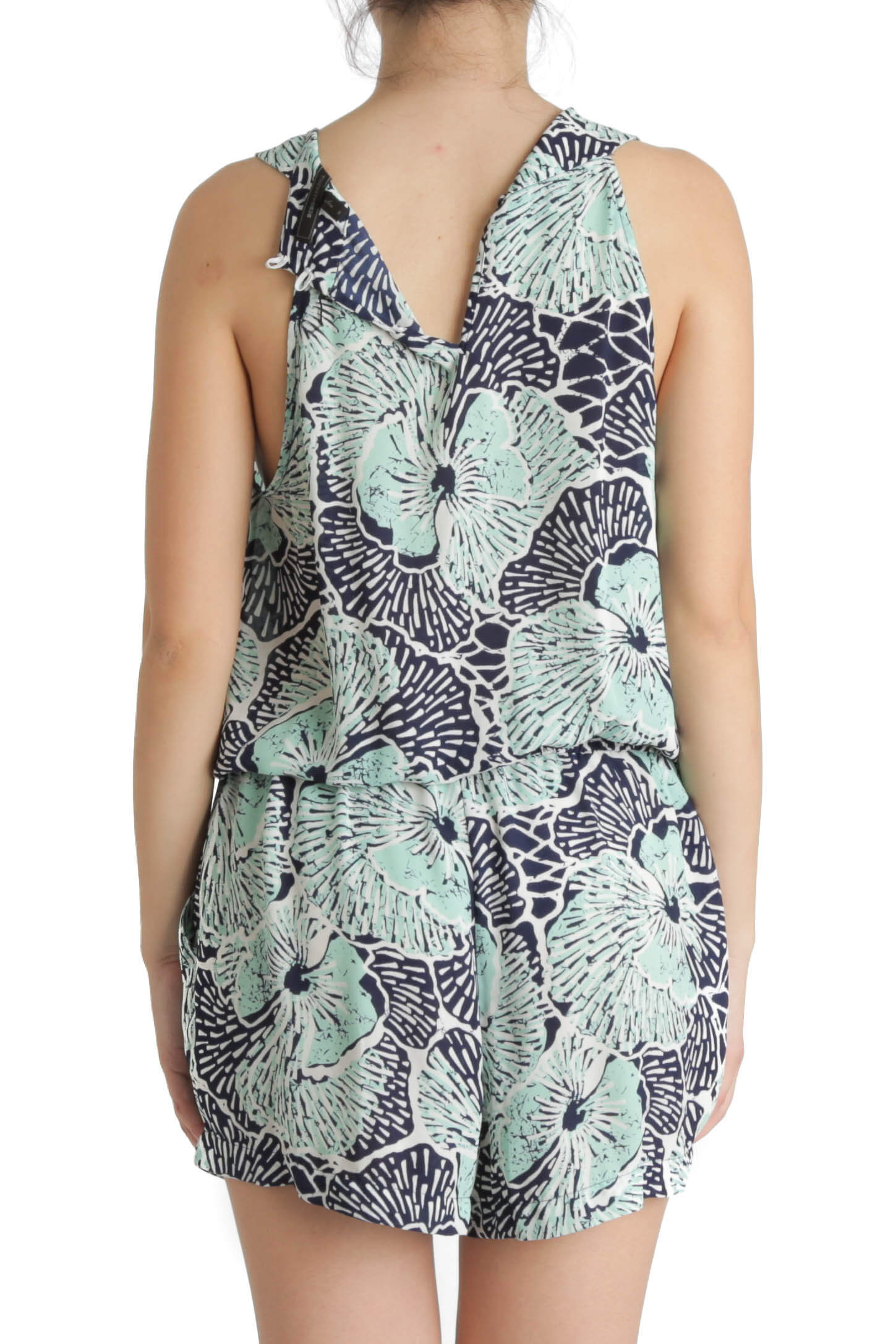 BCBG Maxazria, Talla M