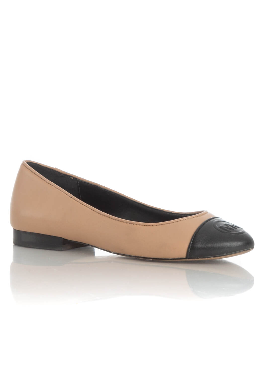 Michael Kors, Talla 5