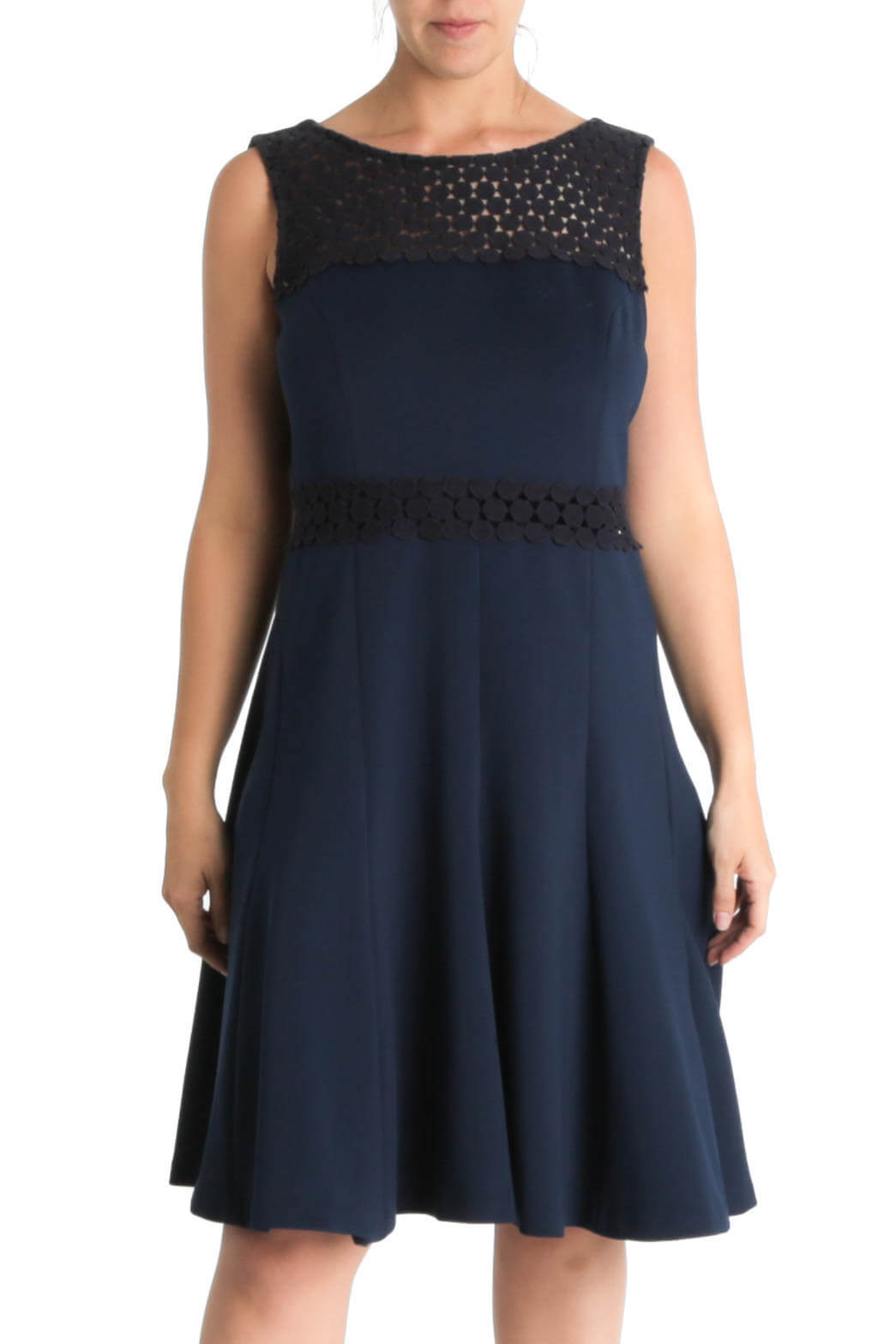 Karl Lagerfeld, Talla 12