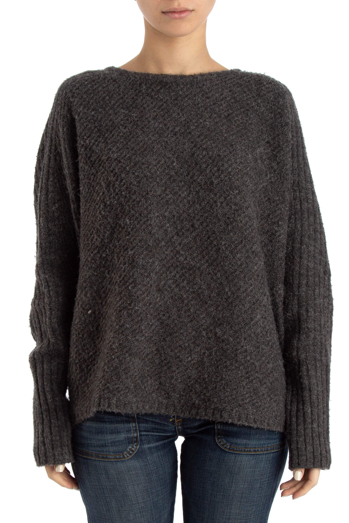 Max Studio, Talla M