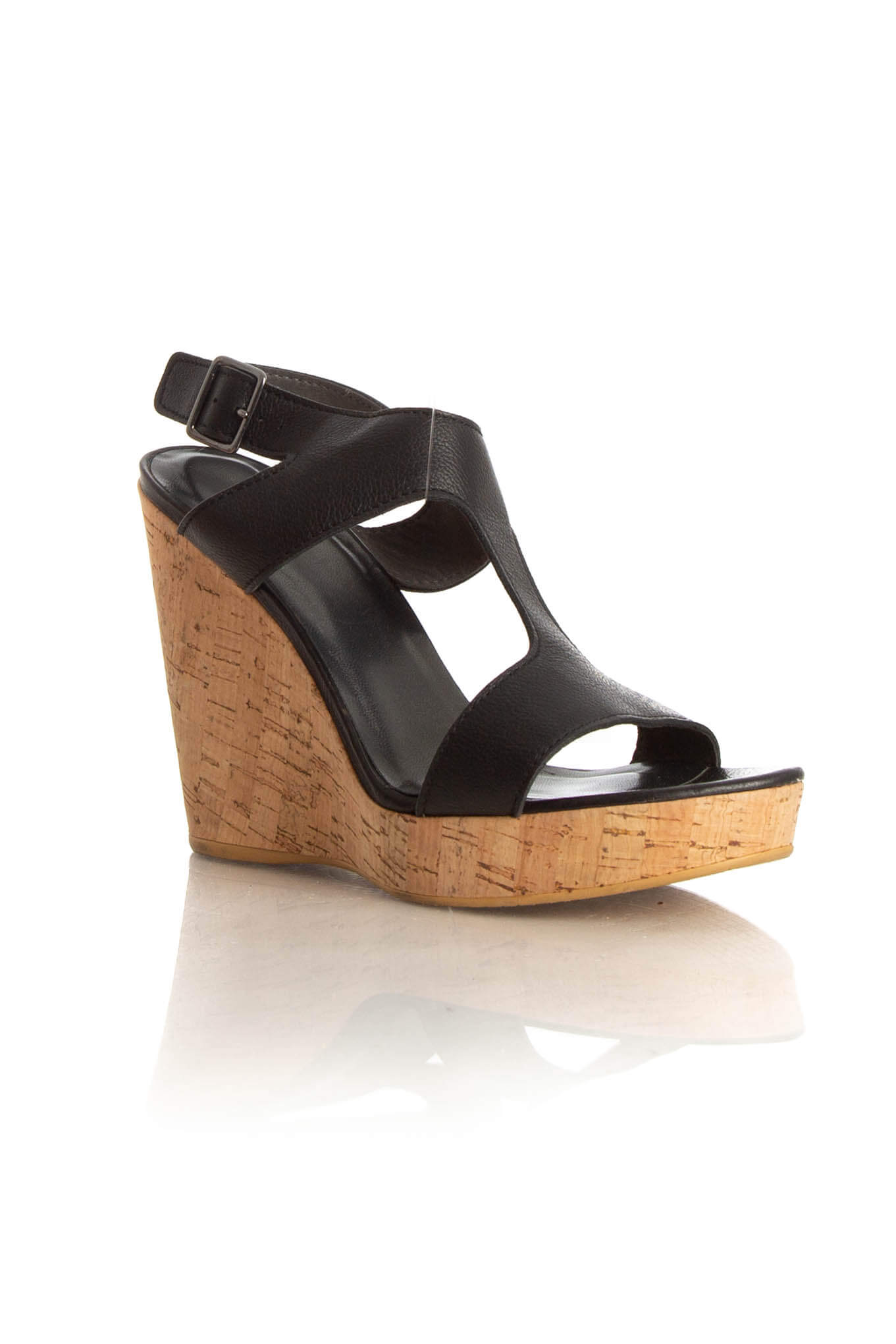 Stuart Weitzman, 9 USA