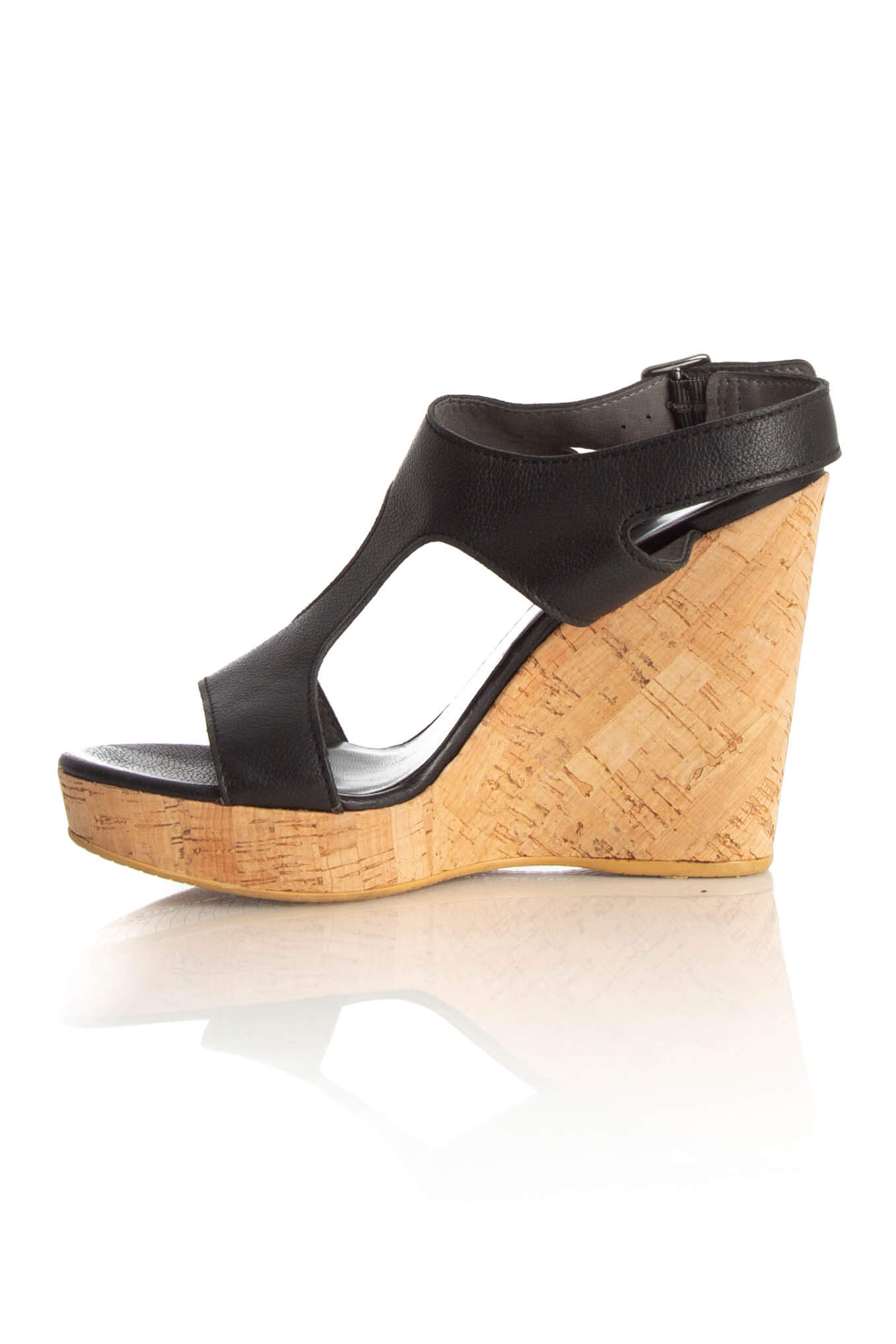 Stuart Weitzman, 9 USA