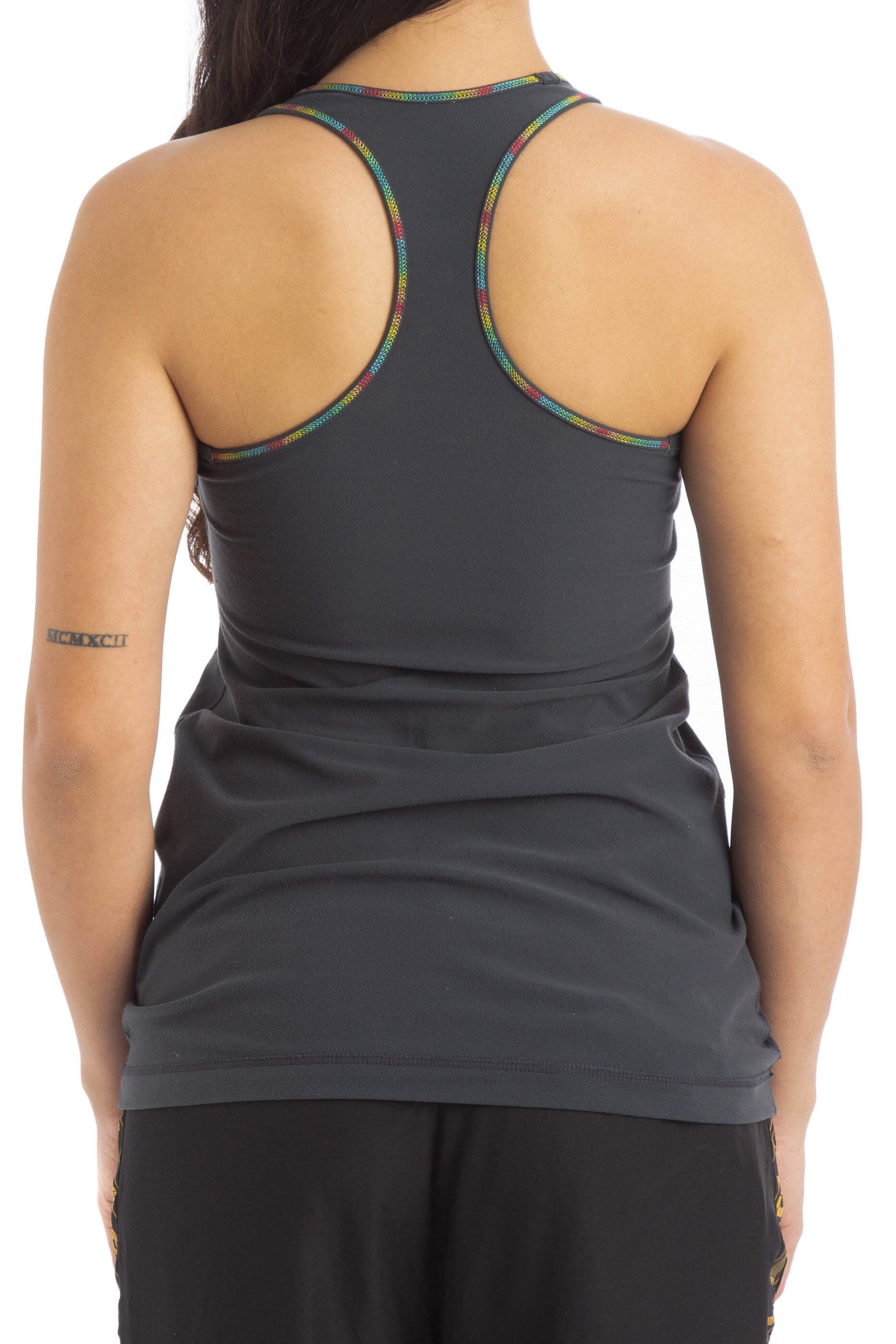 Lulu Lemon, Talla S