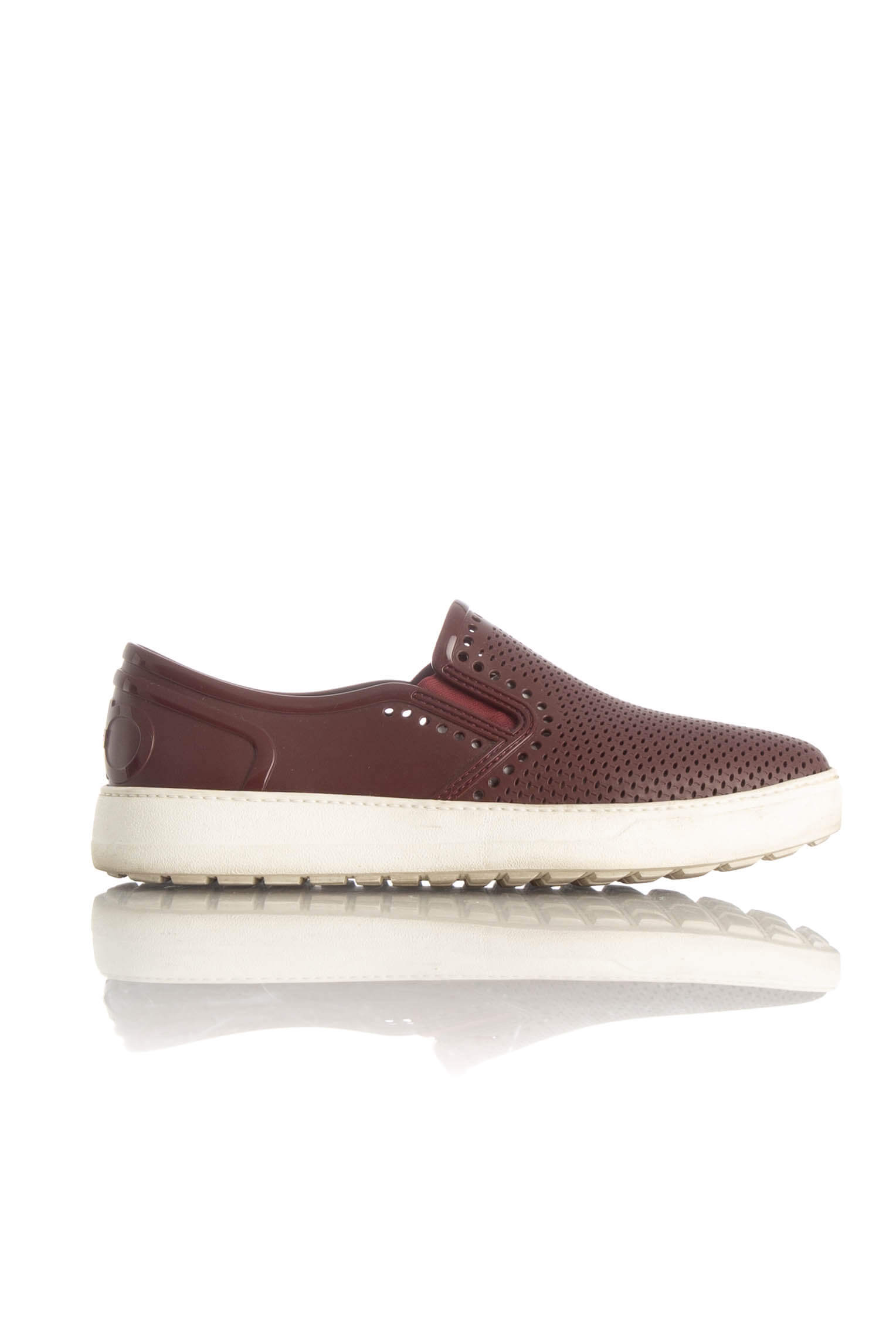 Salvatore Ferragamo, 7 USA