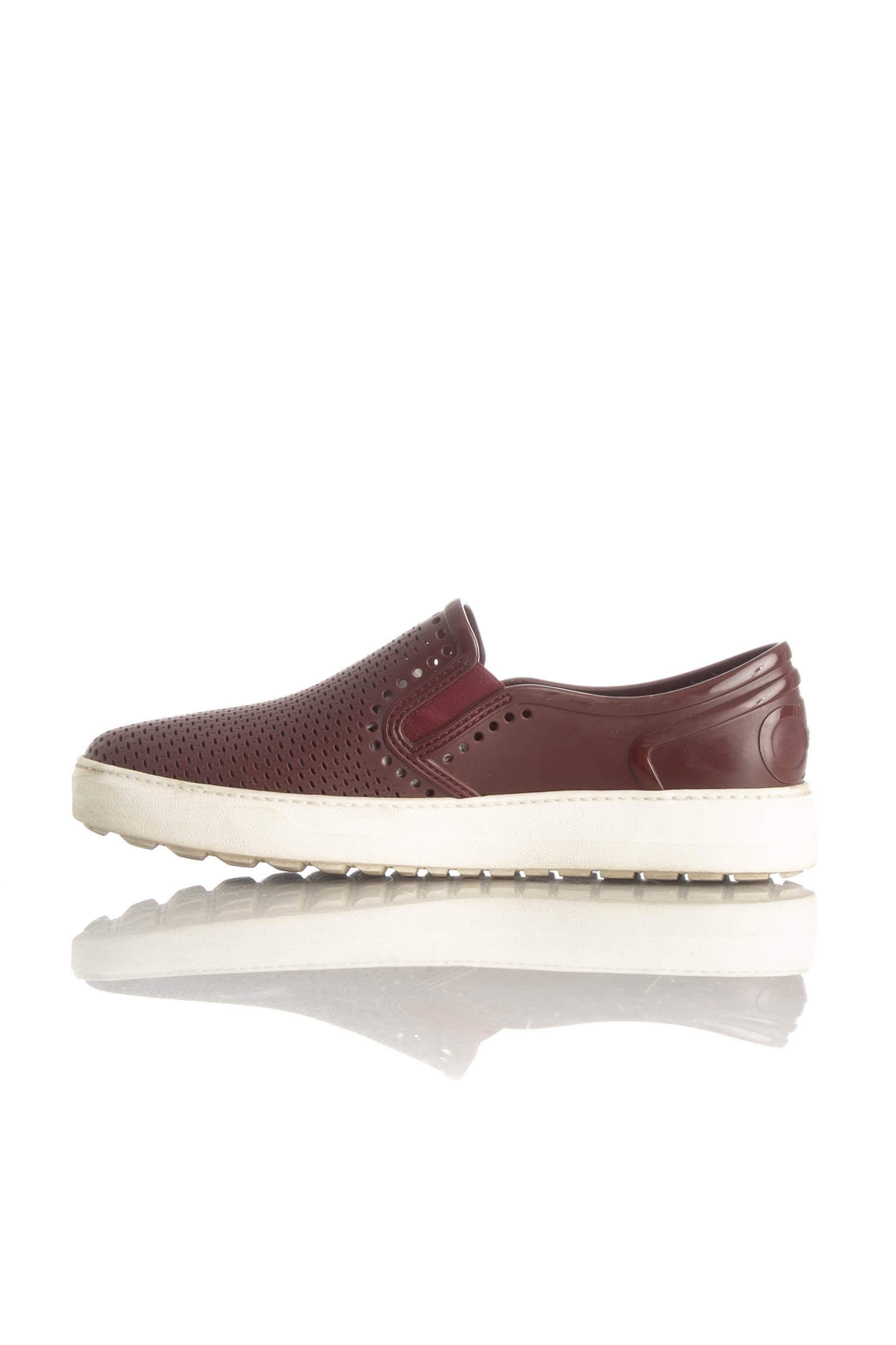 Salvatore Ferragamo, 7 USA