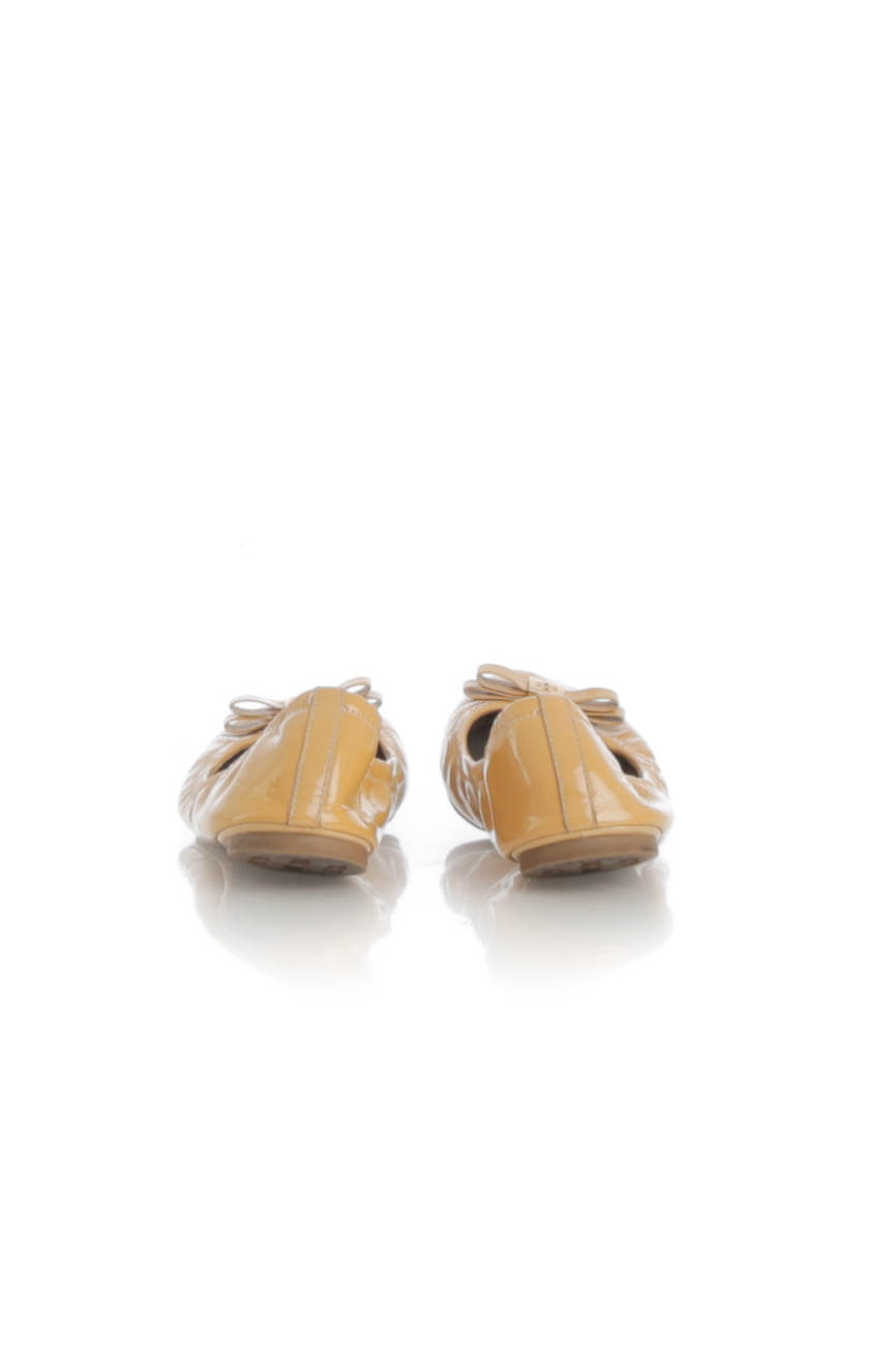 Tory Burch, 9.5 USA