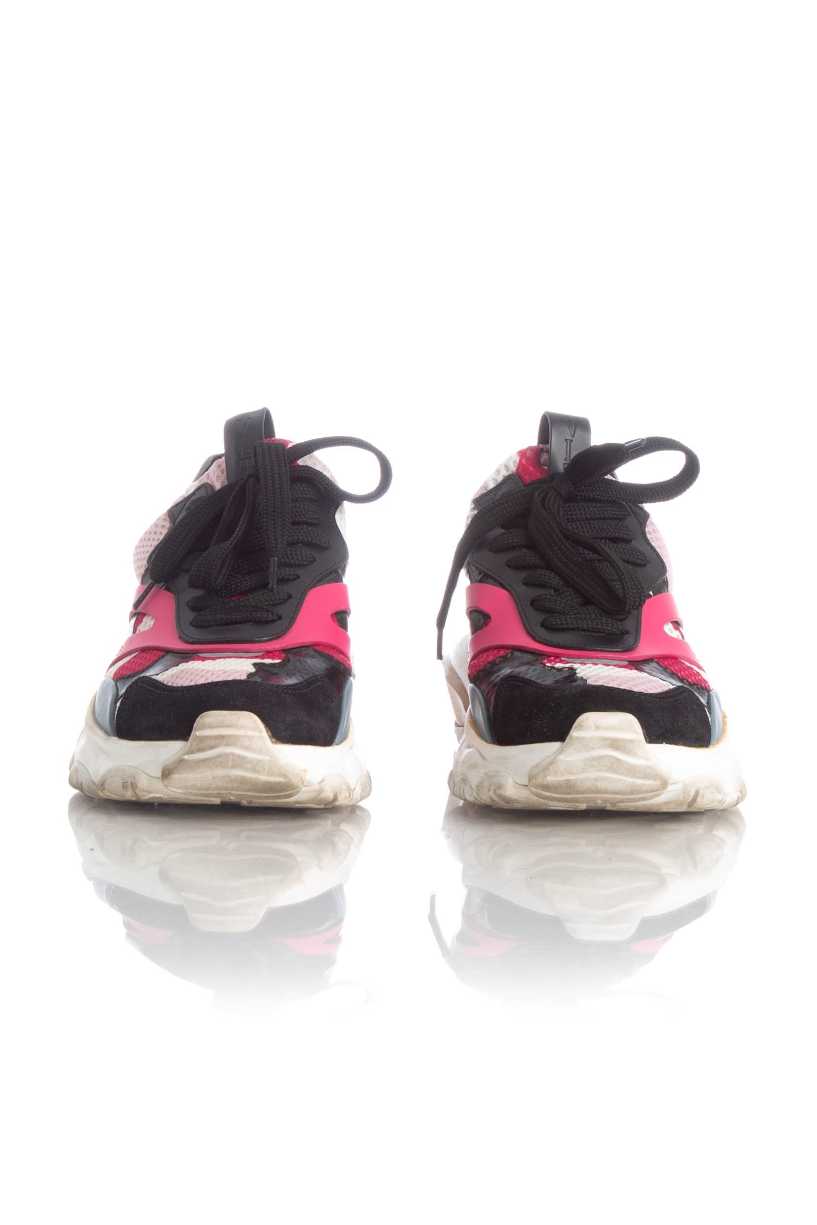 Valentino, 7 USA