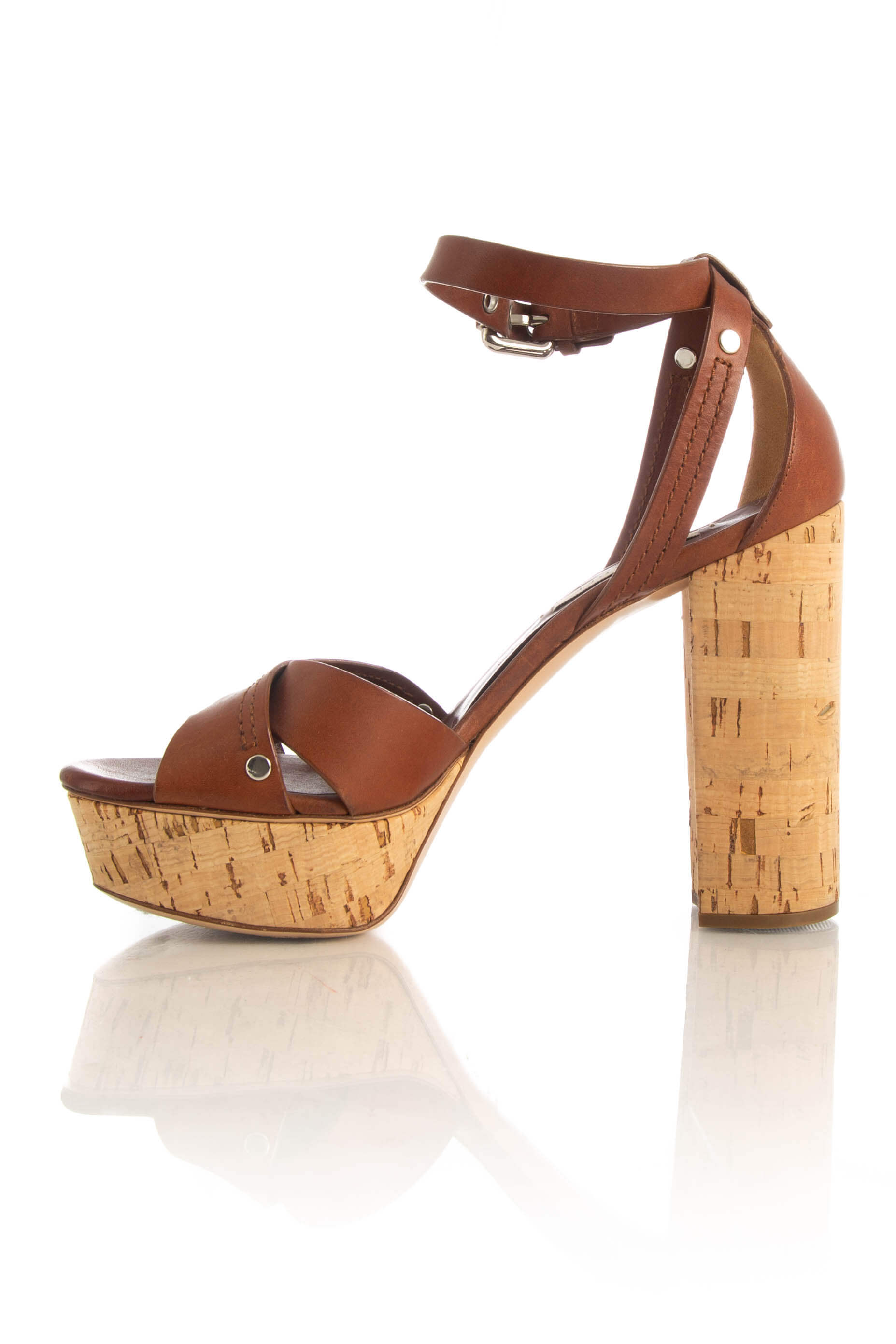 Casadei, 8 USA
