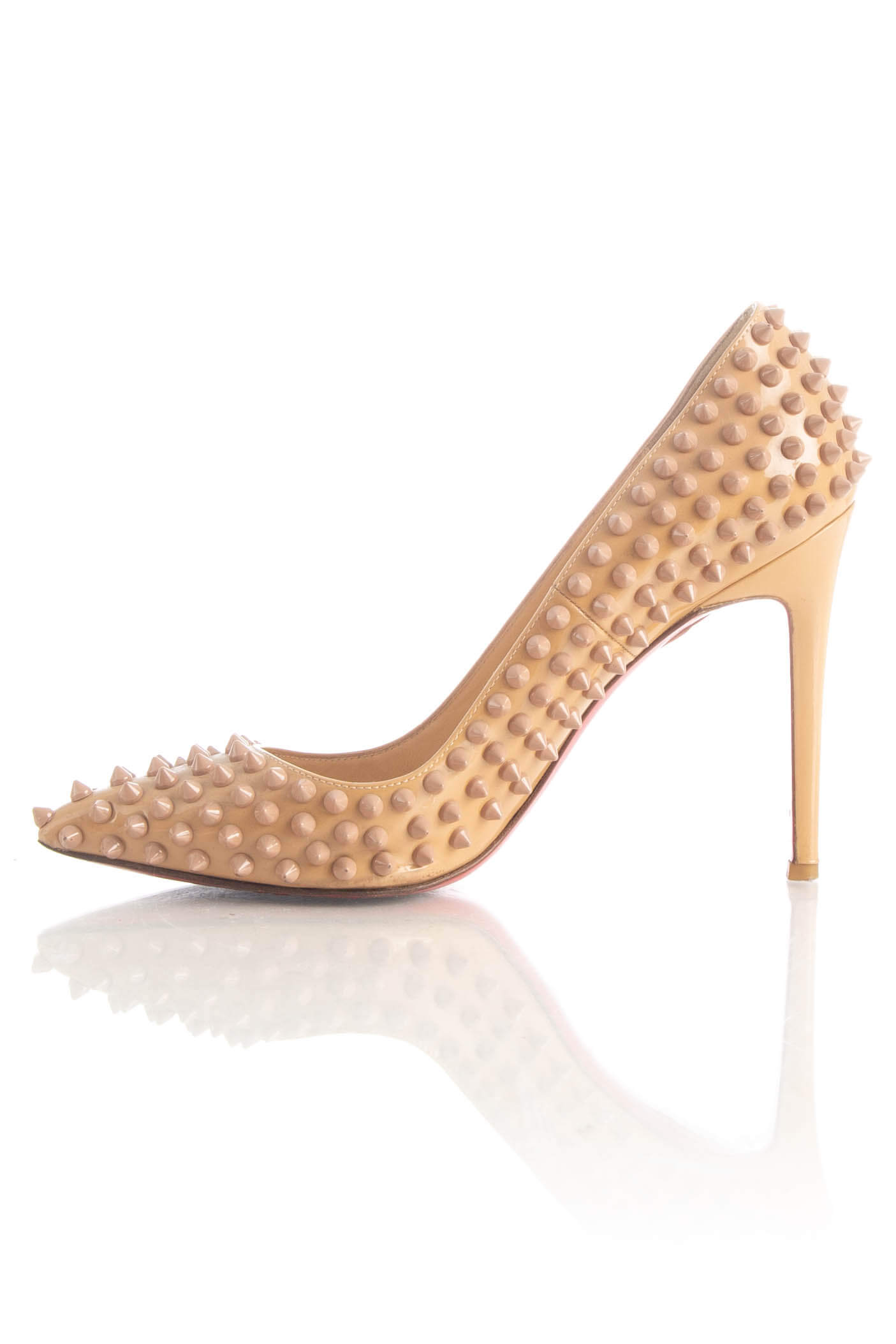 Christian Louboutin, 9 USA