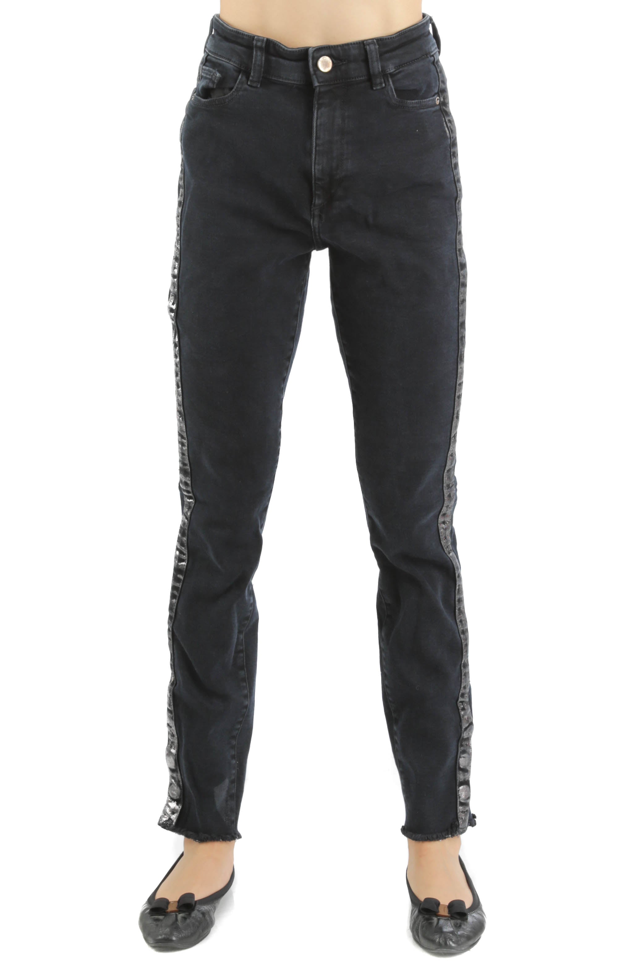 DL1961, Talla 27