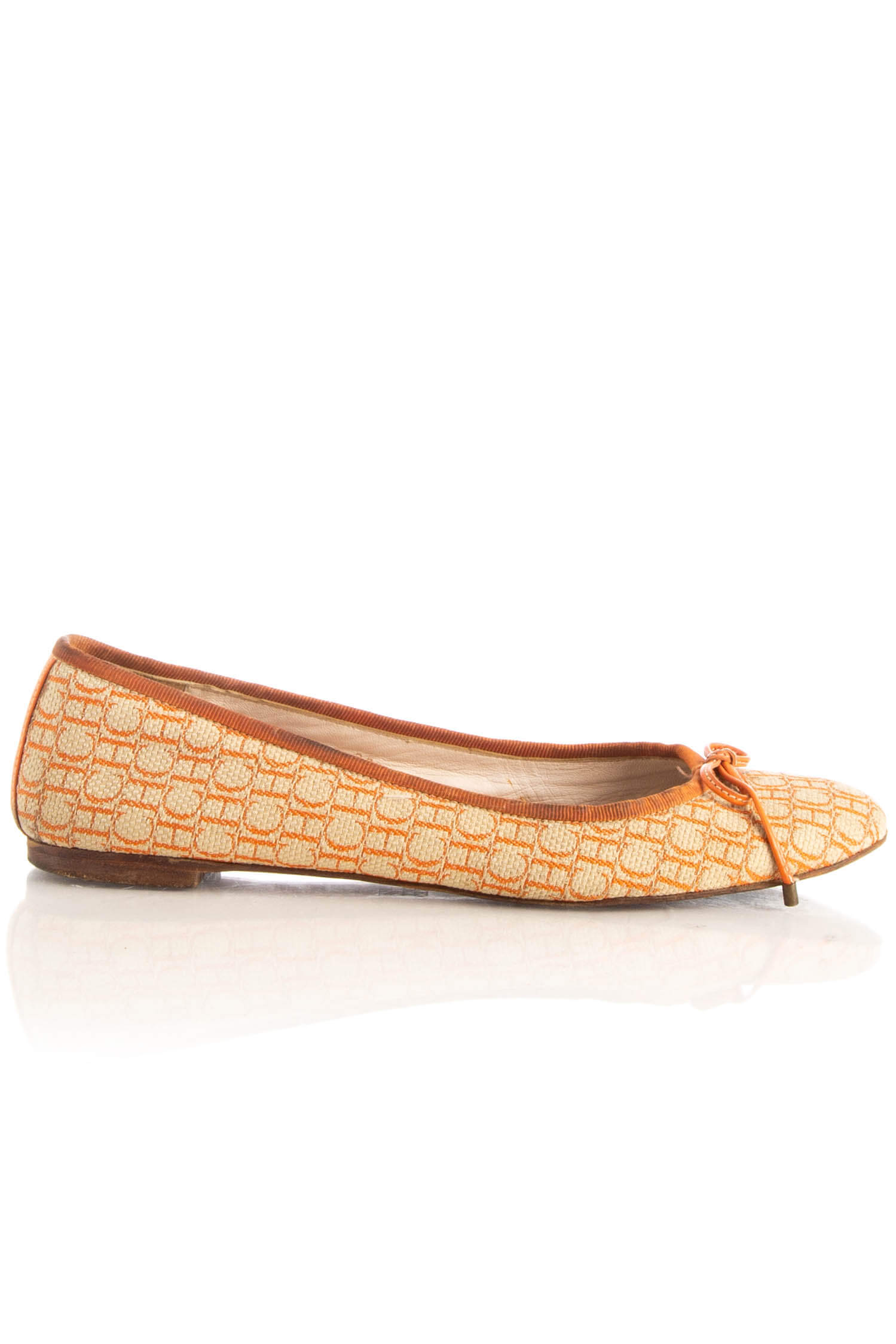 Carolina Herrera, 9 USA