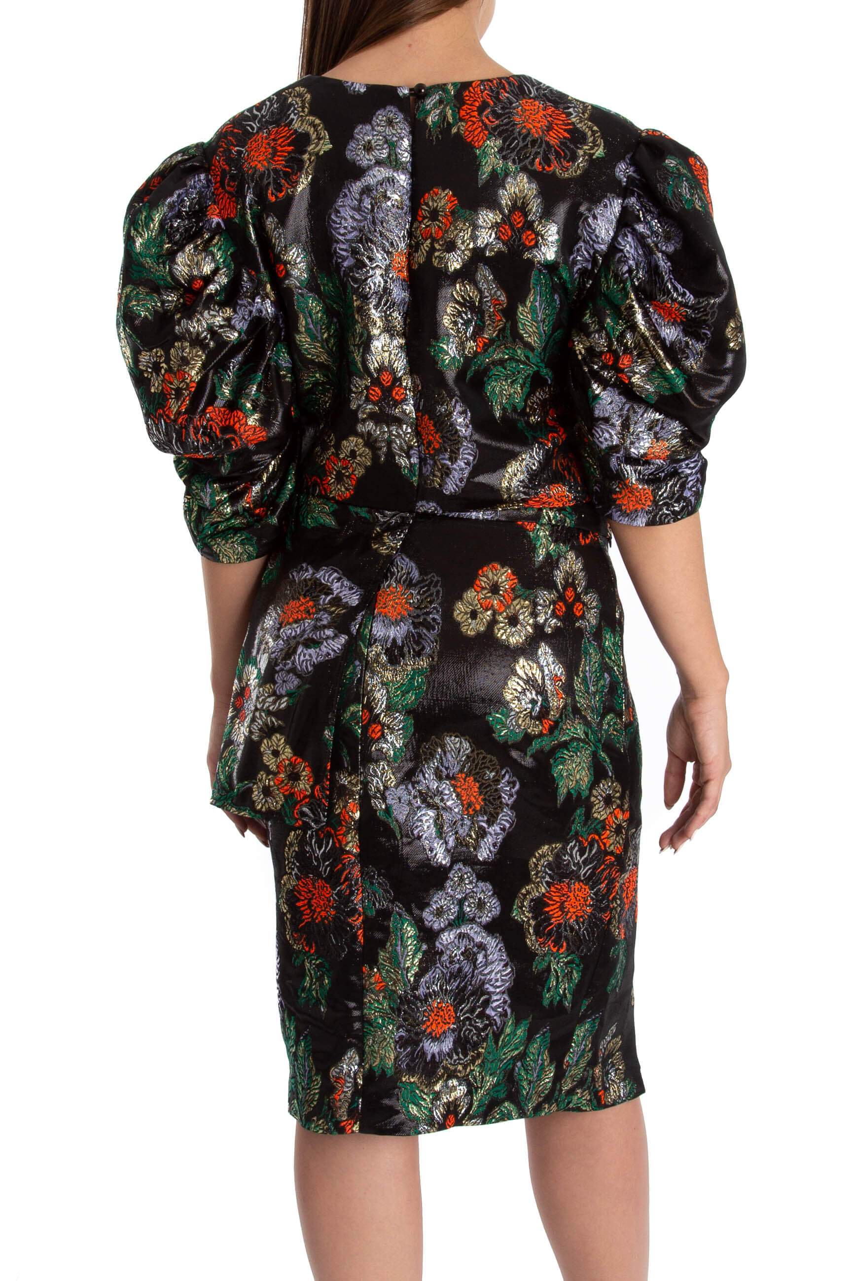 Sandra Weil, Talla 10
