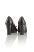 Stuart Weitzman, 8 USA