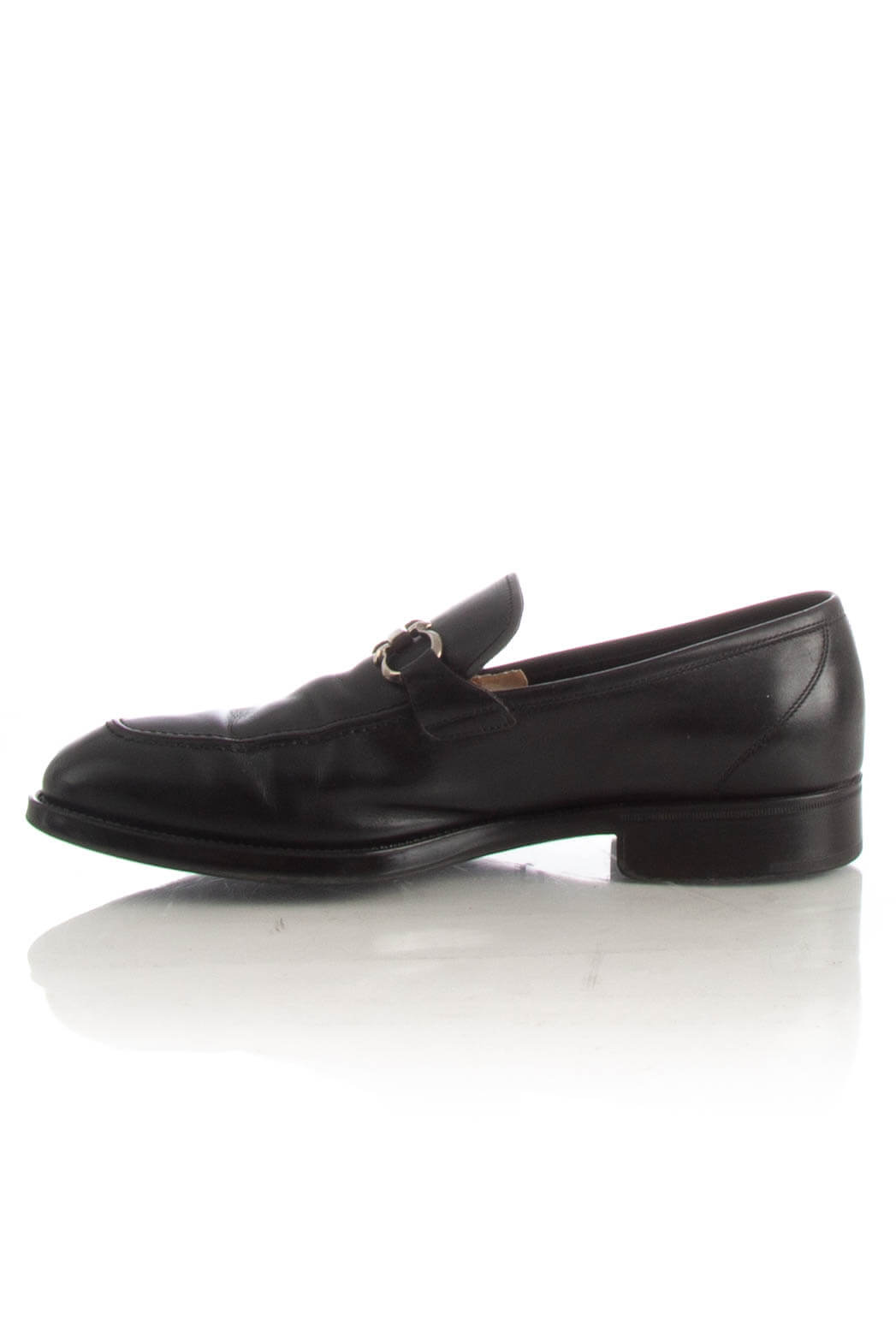Salvatore Ferragamo, 8.5 USA