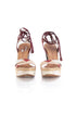 Burberry, 7 USA