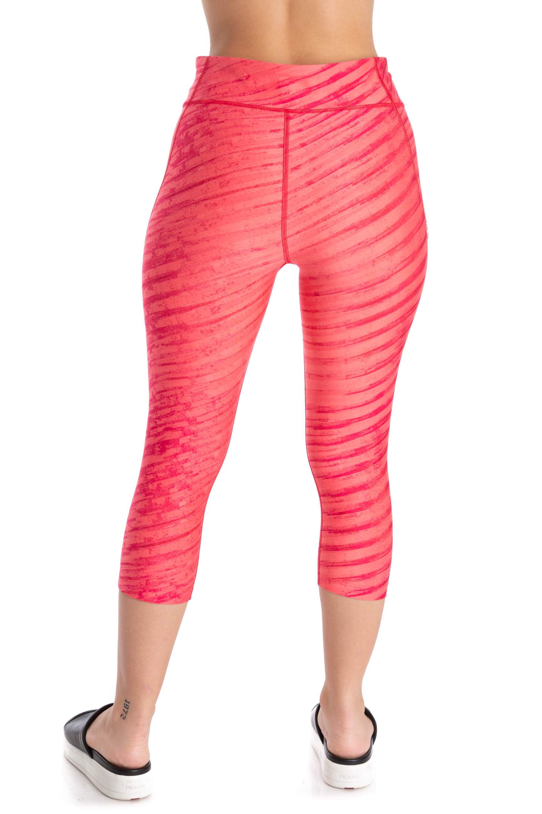 Under Armour, Talla M