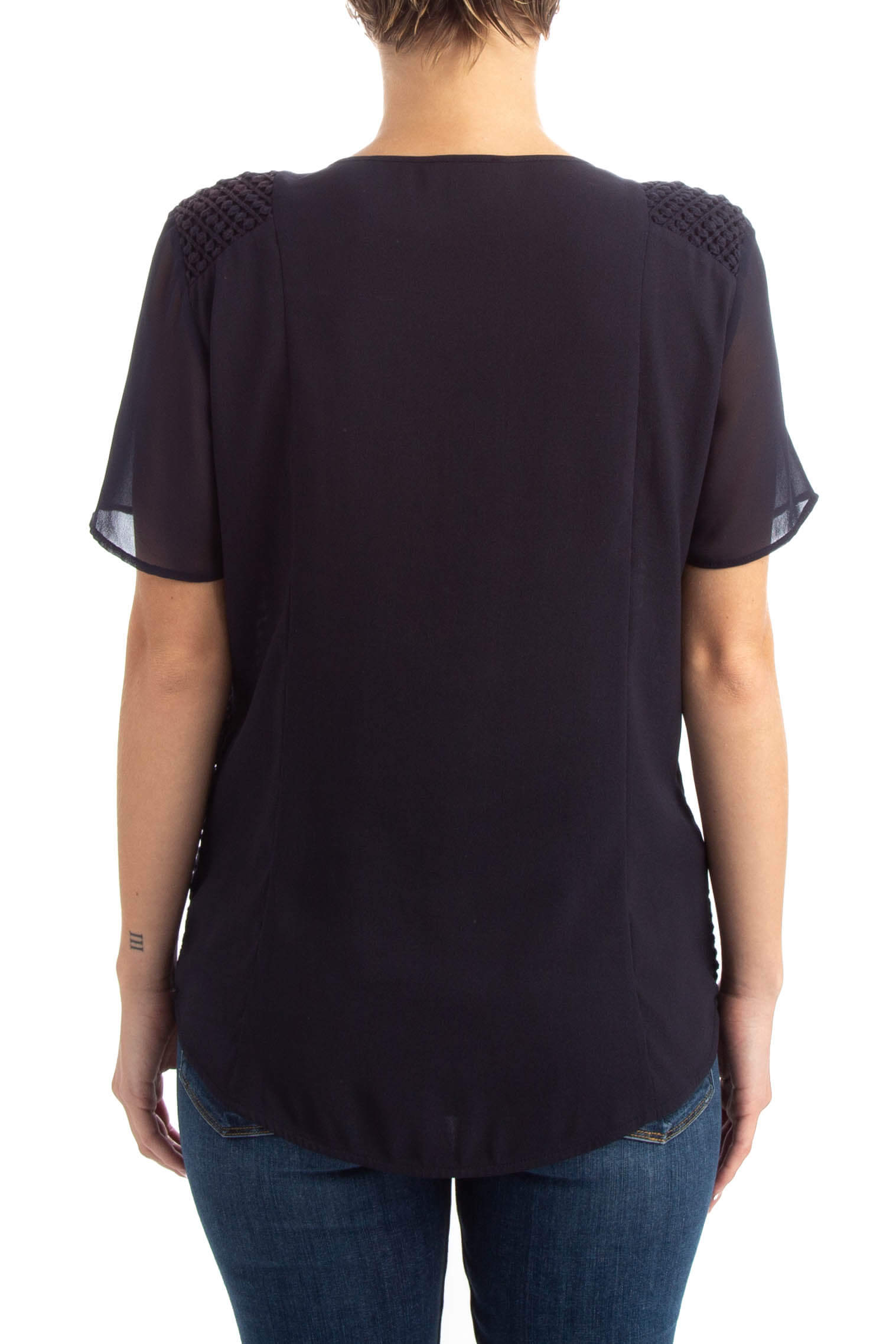 Ann Taylor, Talla 2