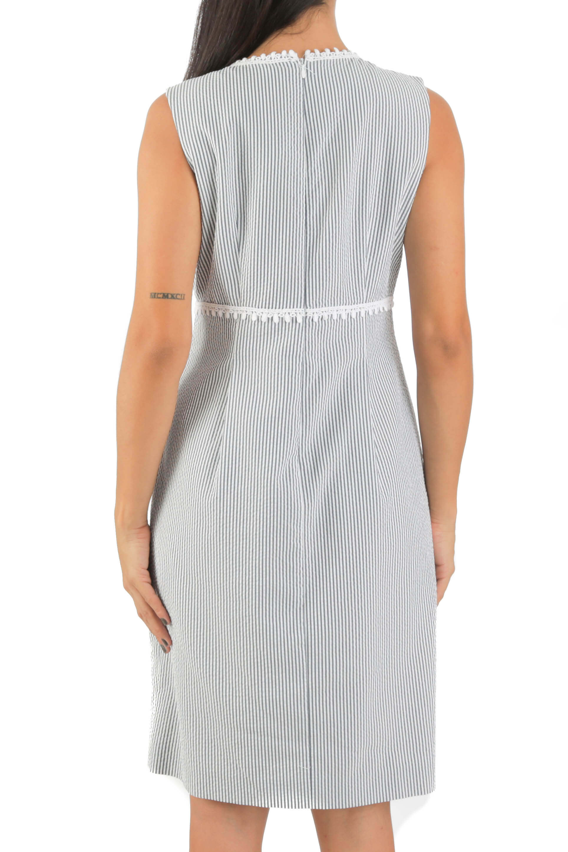 Nine West, Talla 8