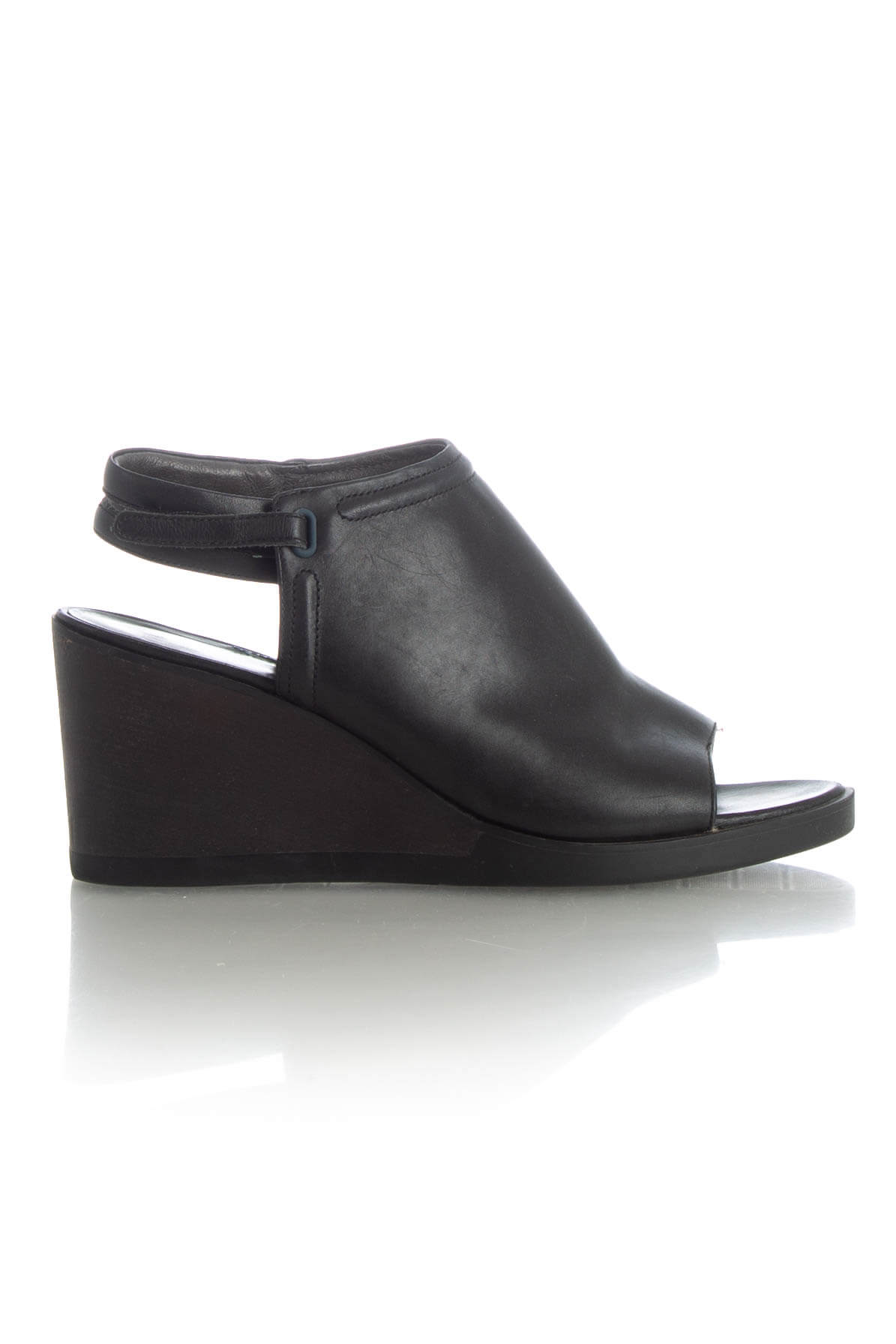 Camper, 11 USA