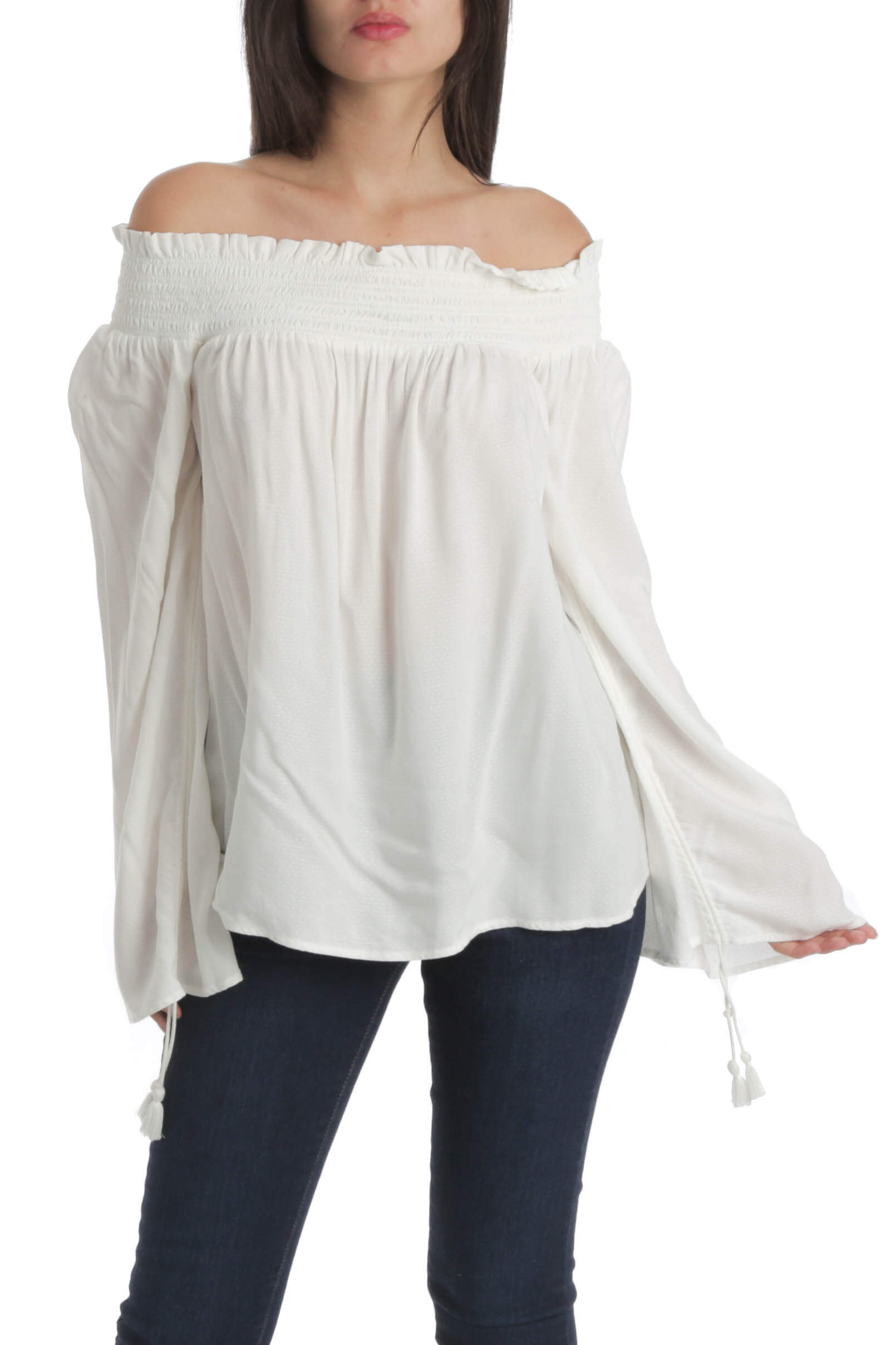Paige, Talla M