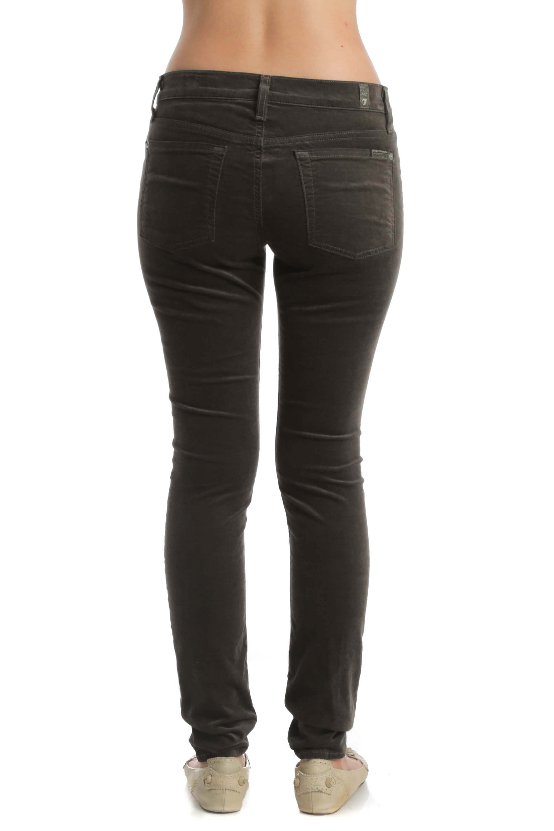 7 For all Mankind, Talla 27