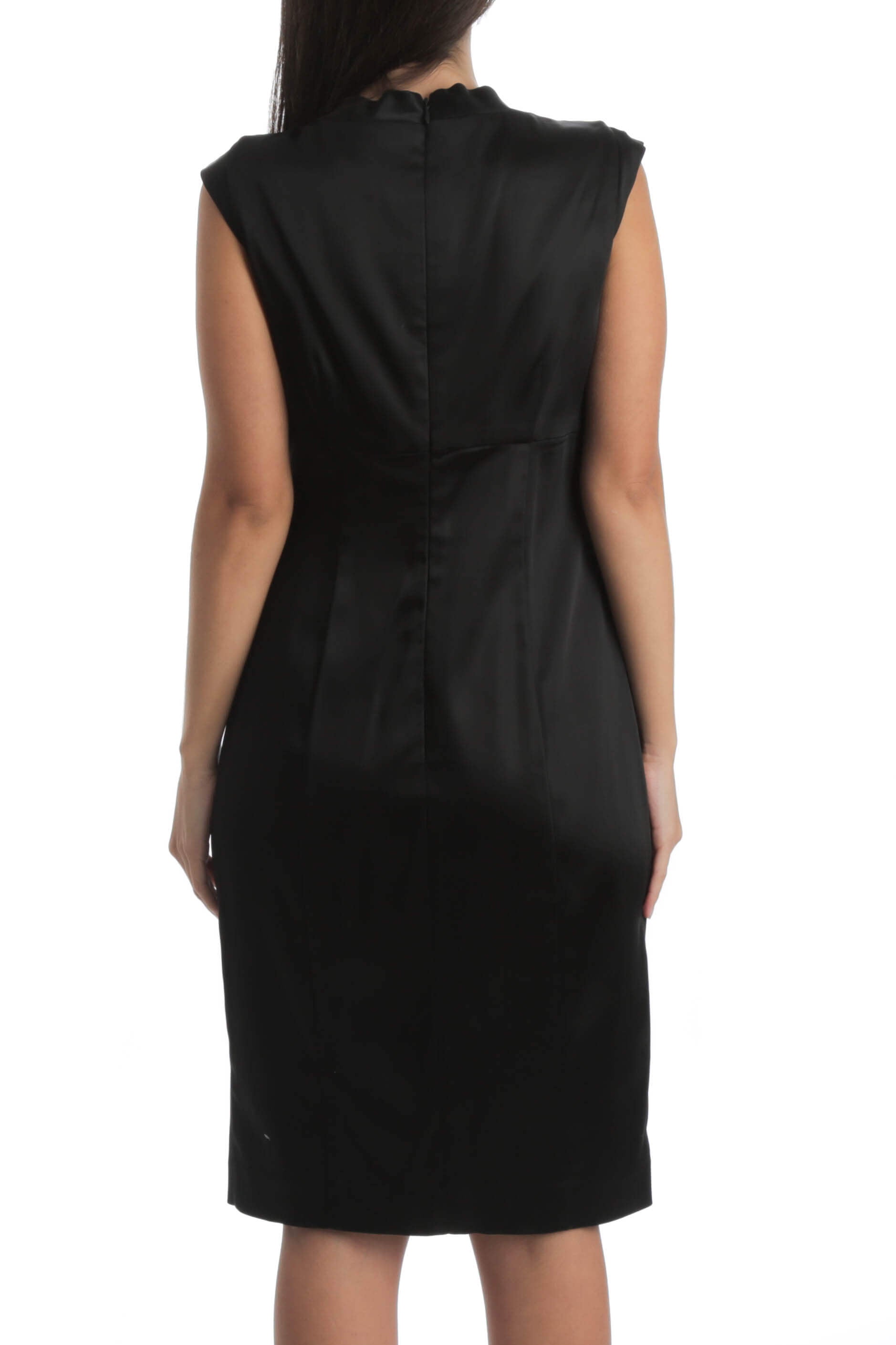 Calvin Klein, Talla 4