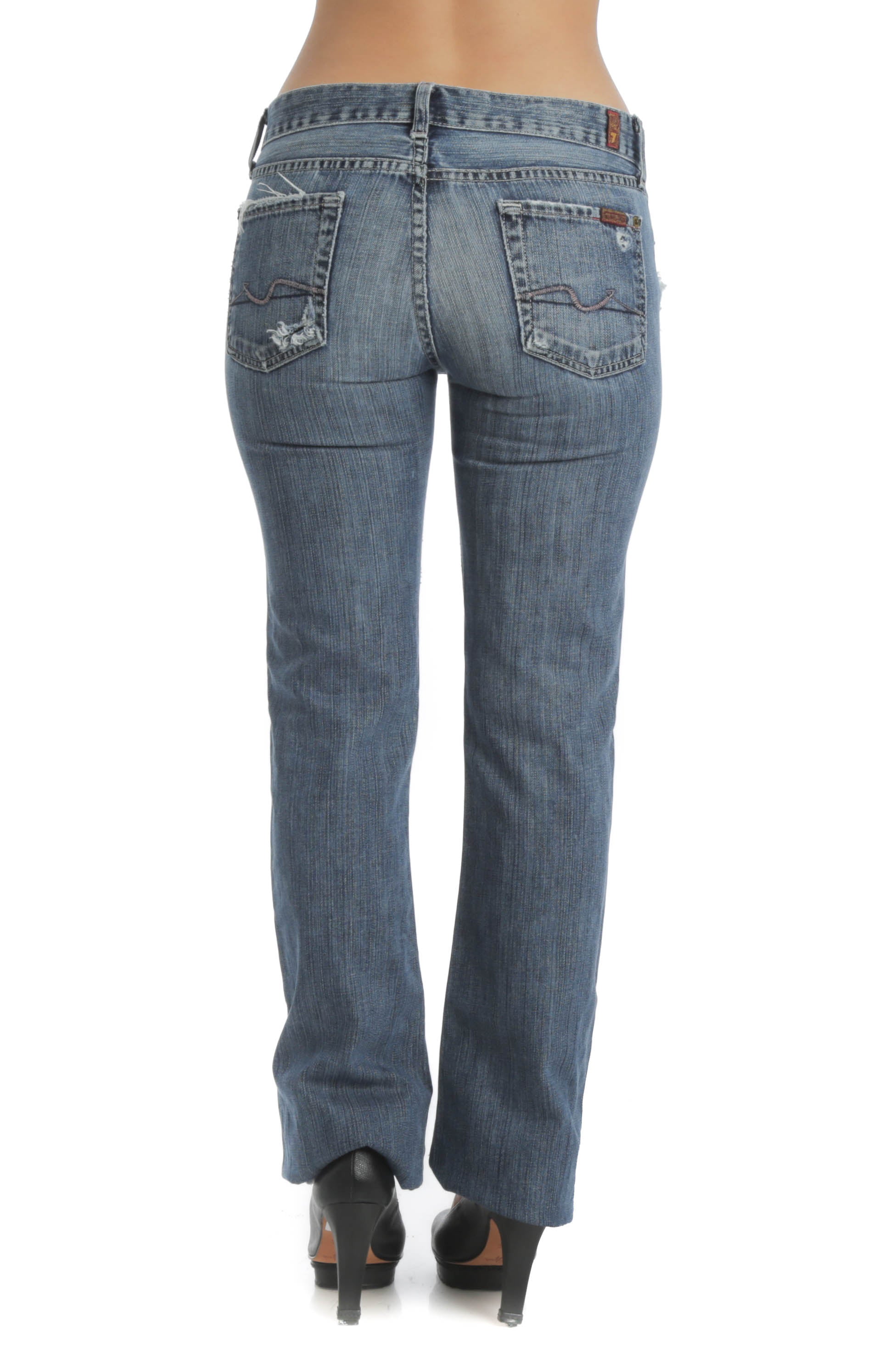 7 For all Mankind, Talla 26