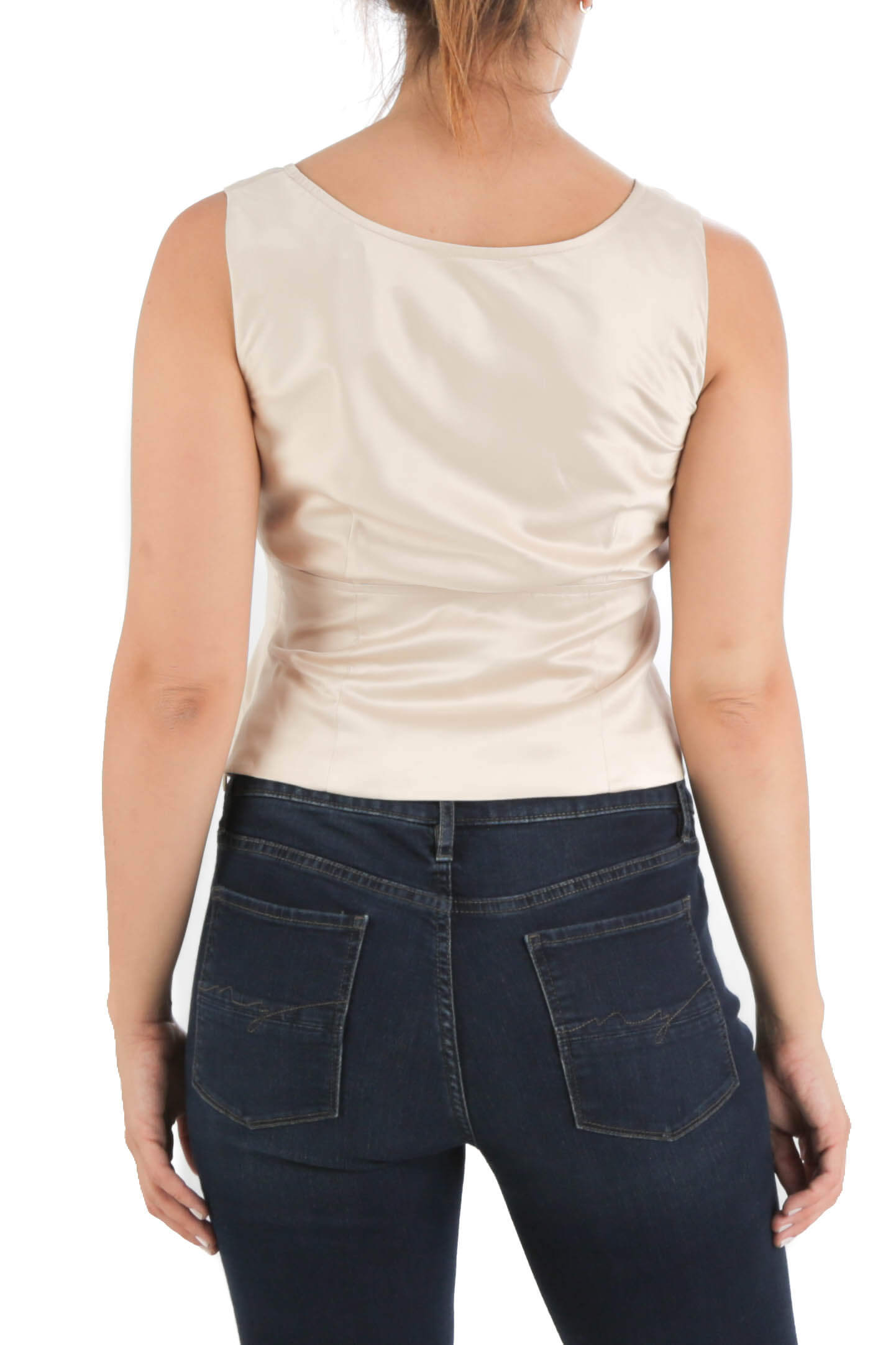 Amanda Smith, Talla 4