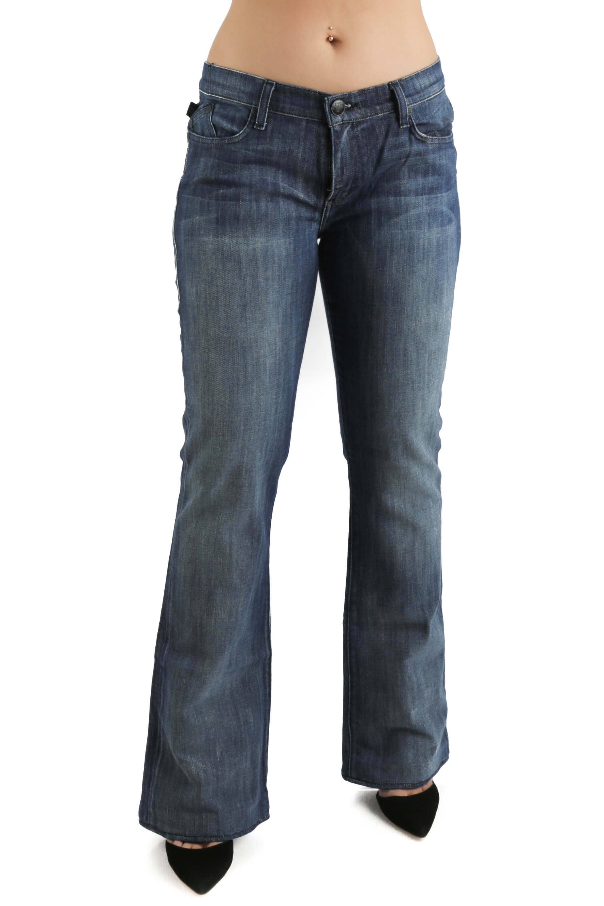 Rock & Republic, Talla 32