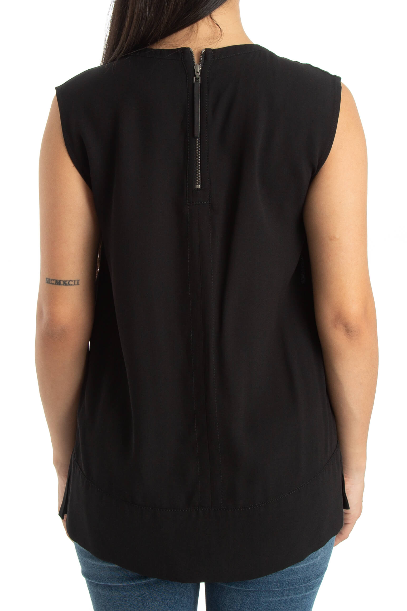 Helmut Lang, Talla M