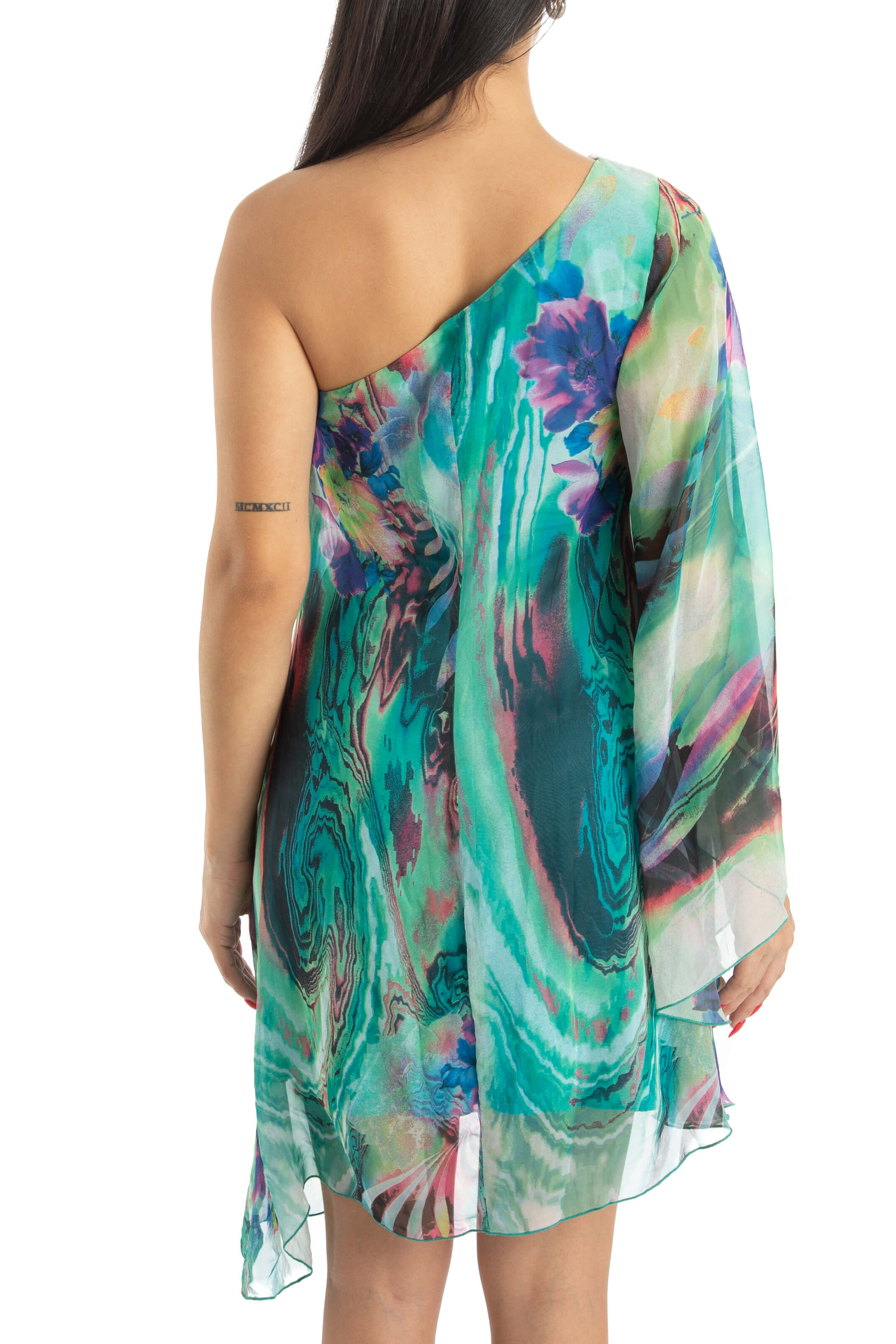 Bisou Bisou, Talla 4