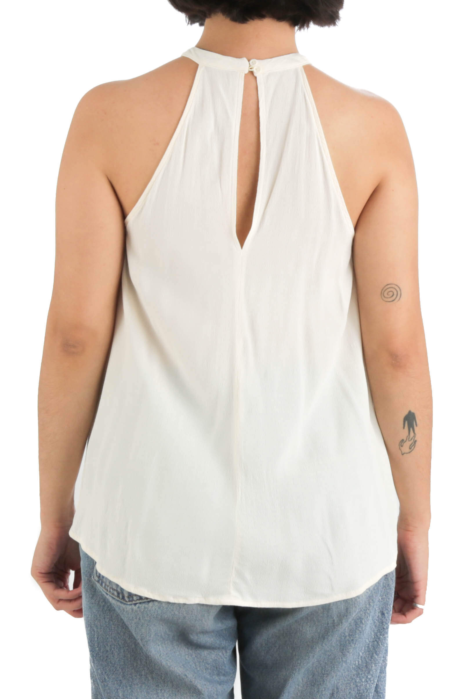 Mng, Talla S