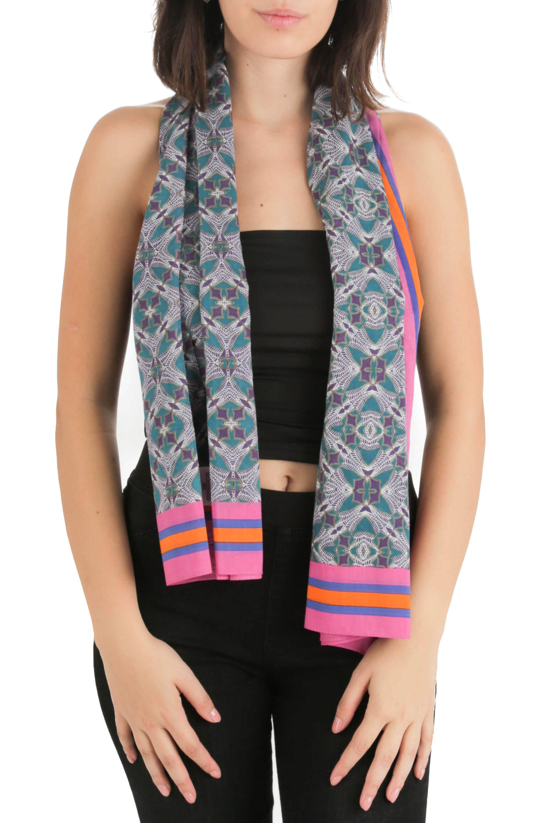BCBG Maxazria, Unitalla
