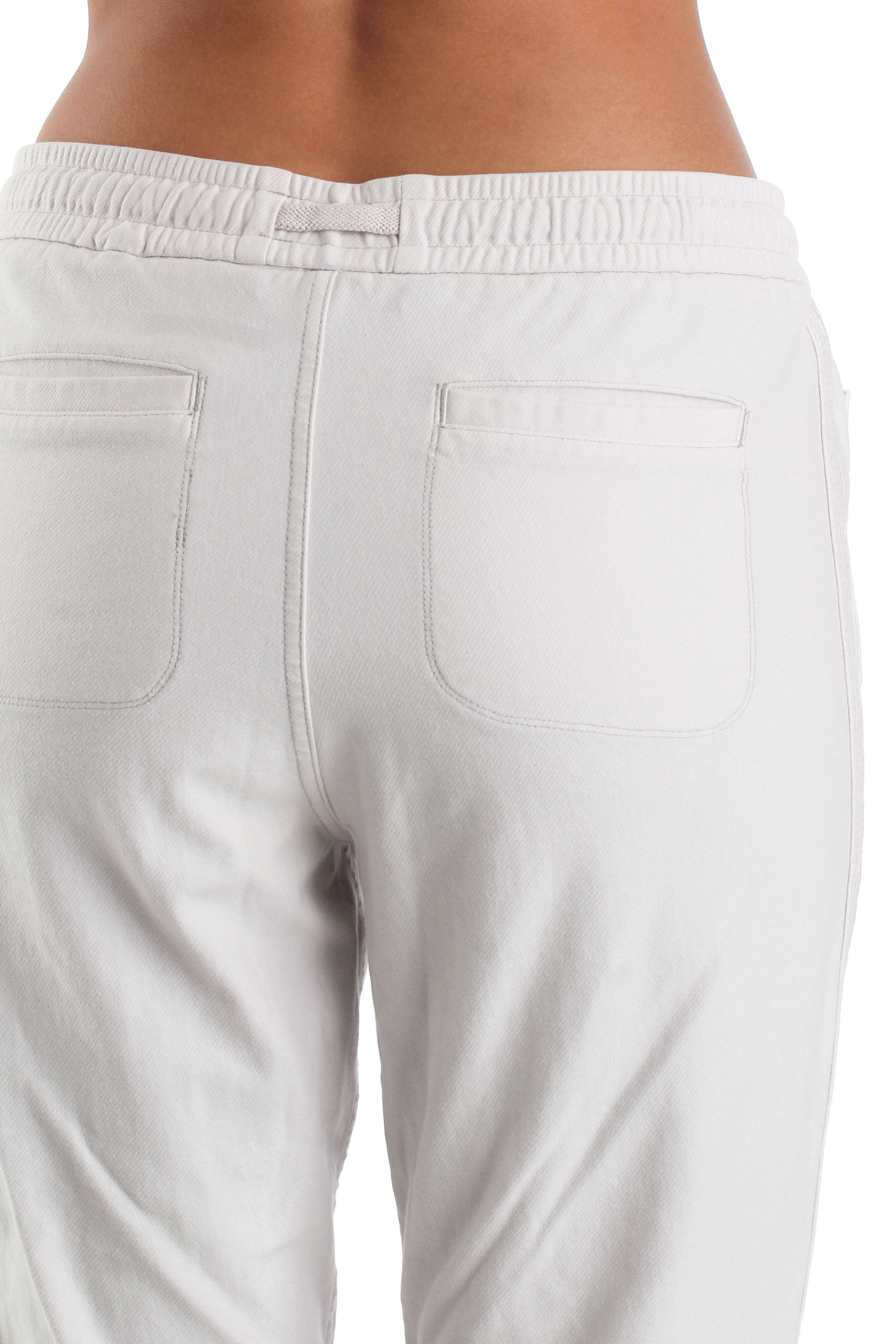 Athleta, Talla 2