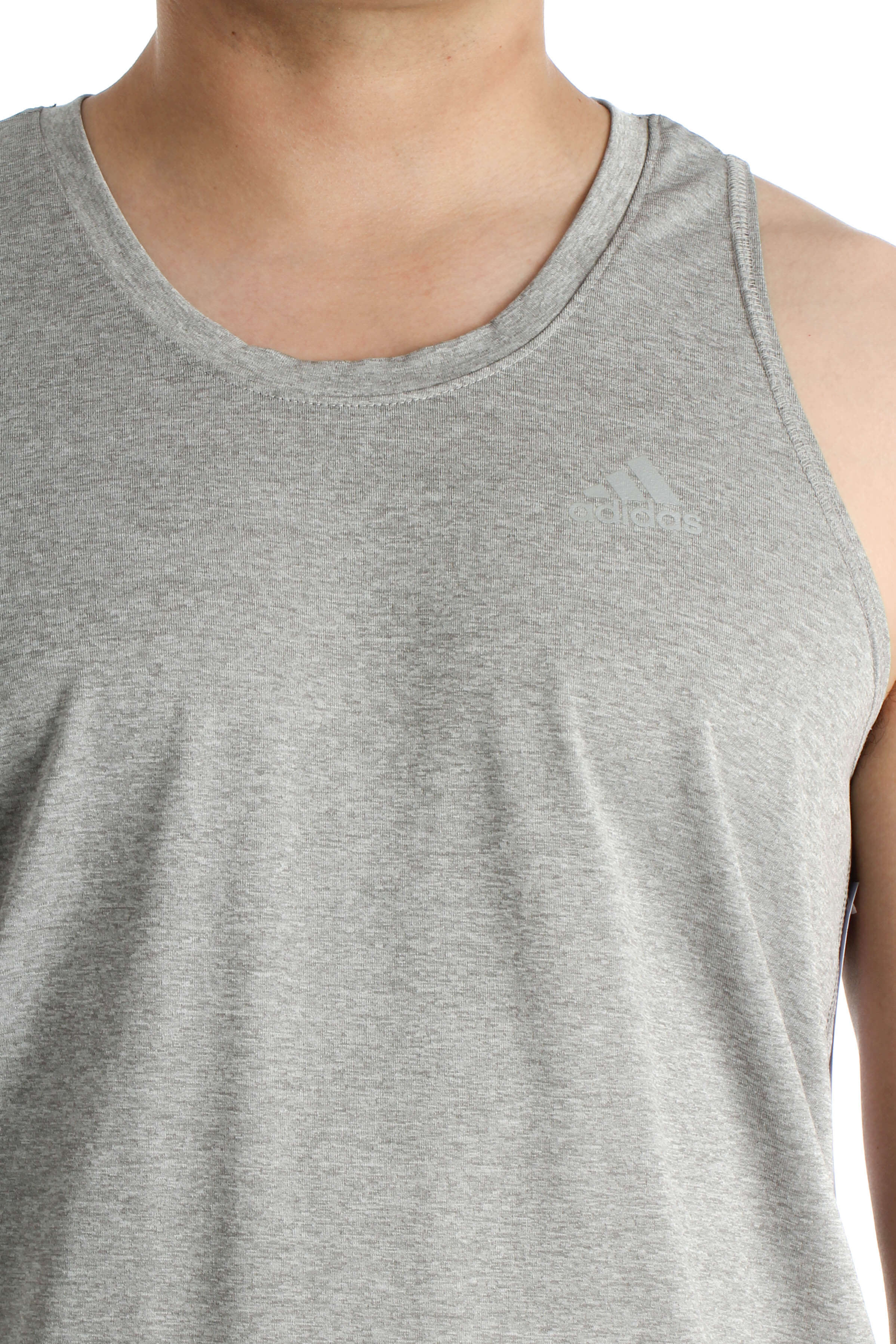 Adidas, Talla M