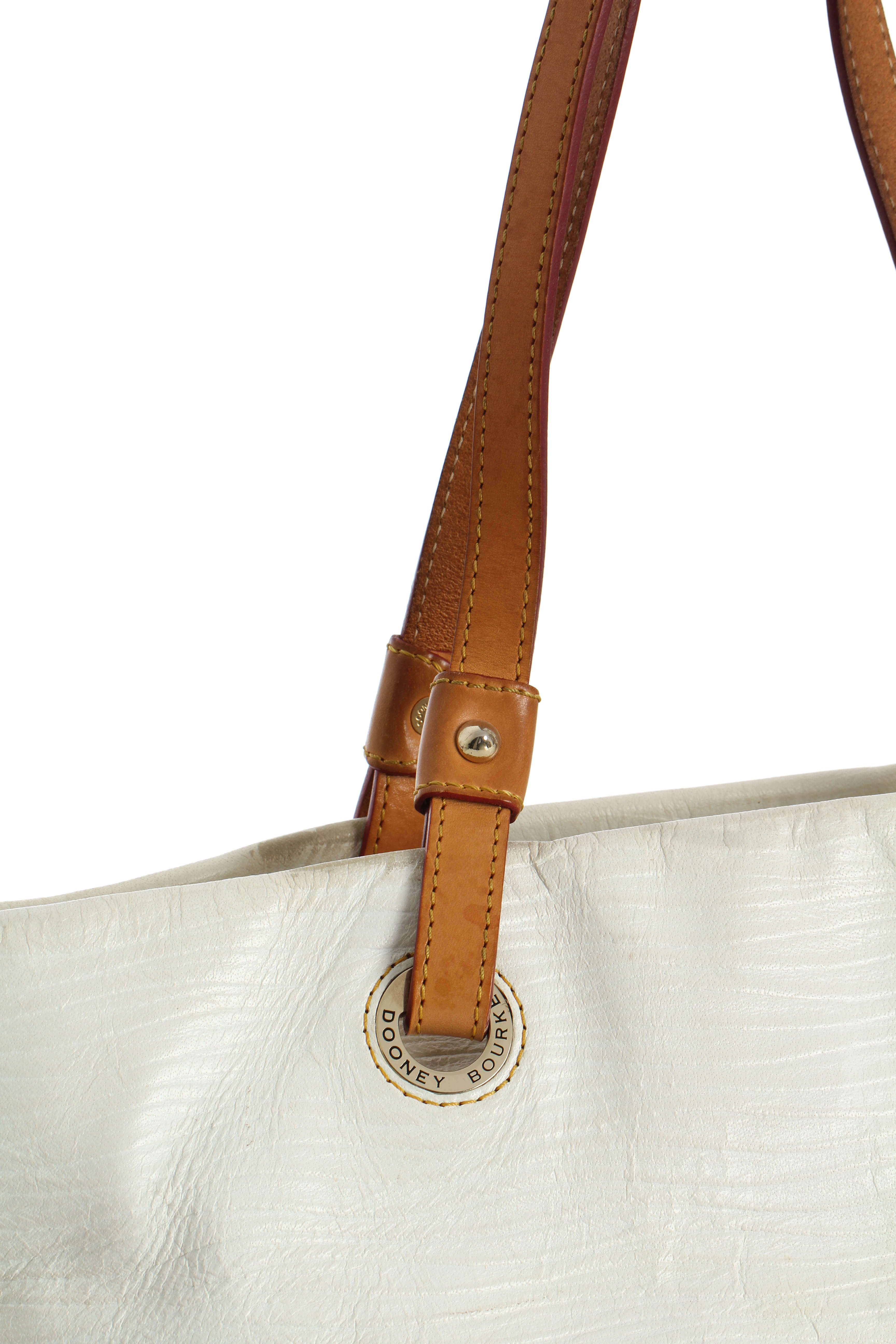 Dooney & Bourke