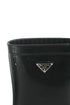 Prada, 9 USA