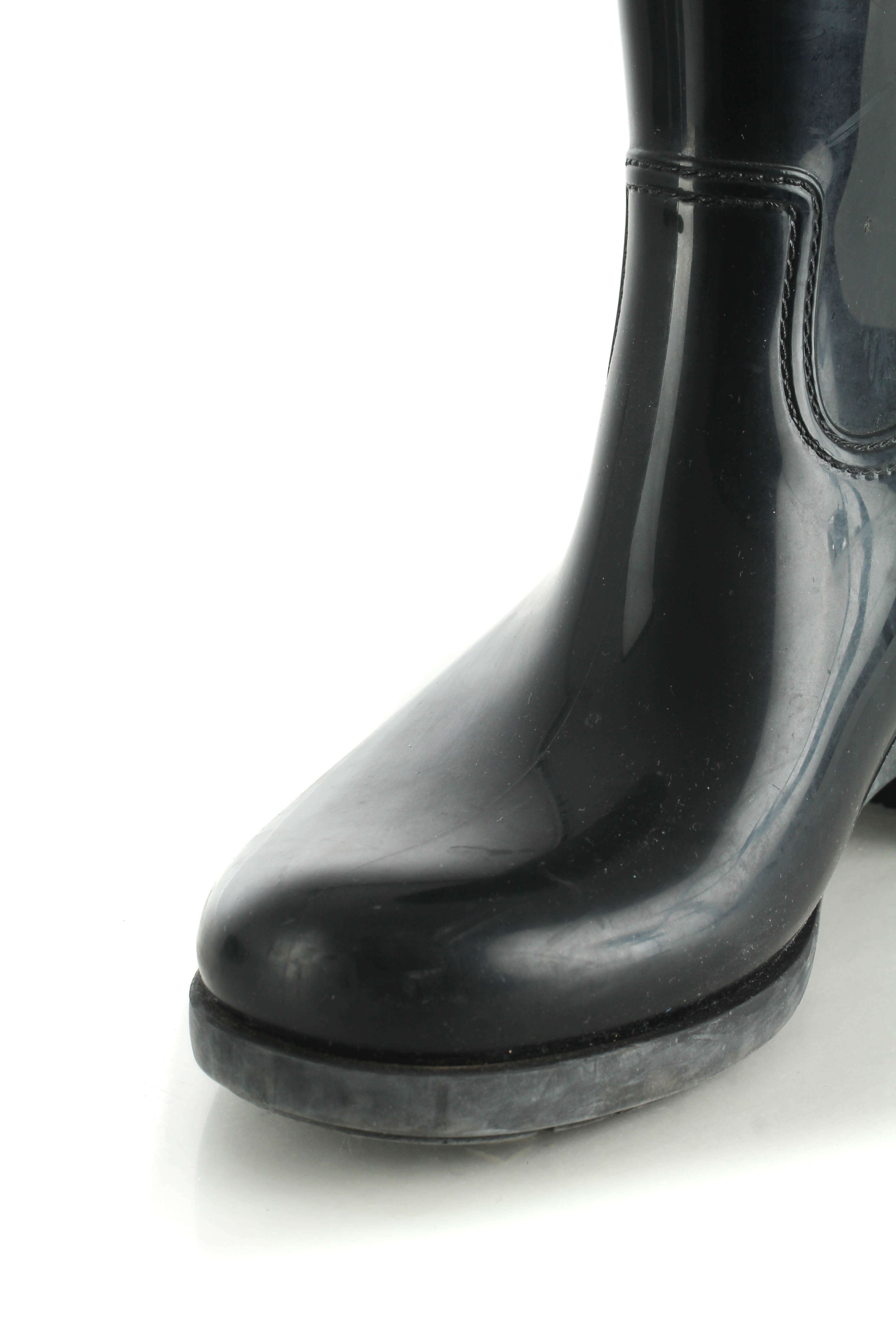 Prada, 9 USA