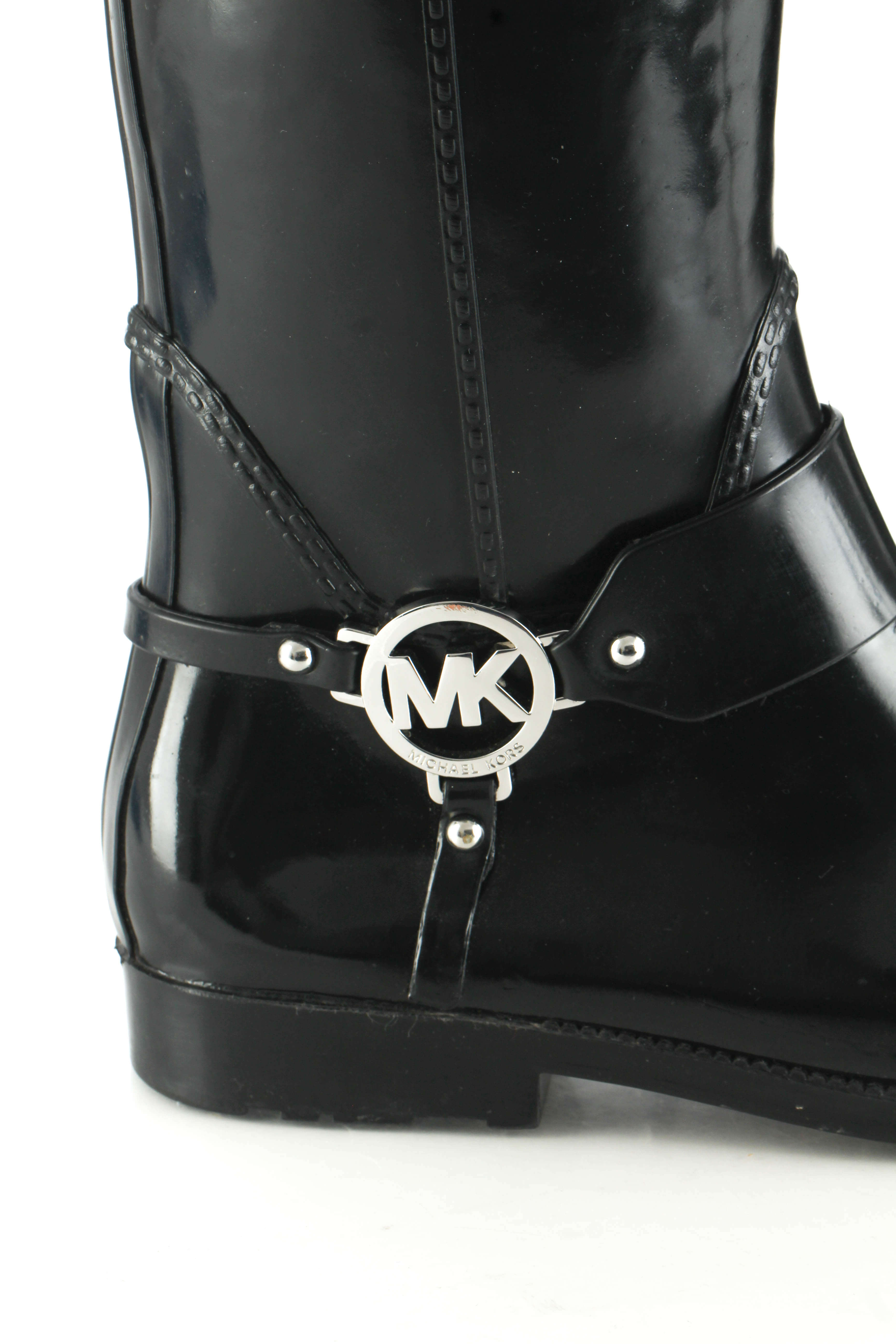 Michael Kors, 7.5 USA