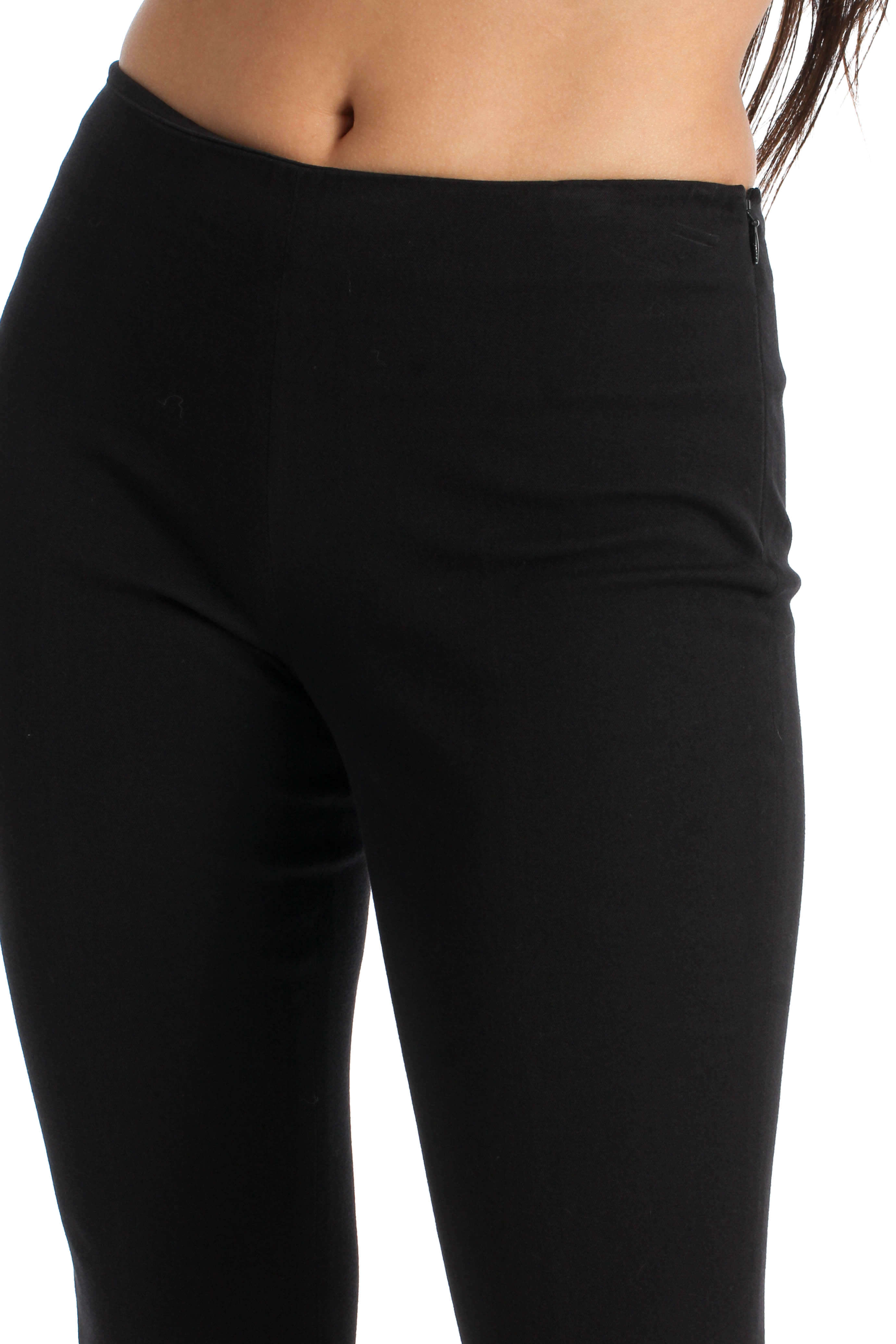 Elie Tahari, Talla 4