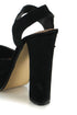 Stuart Weitzman, 8 USA