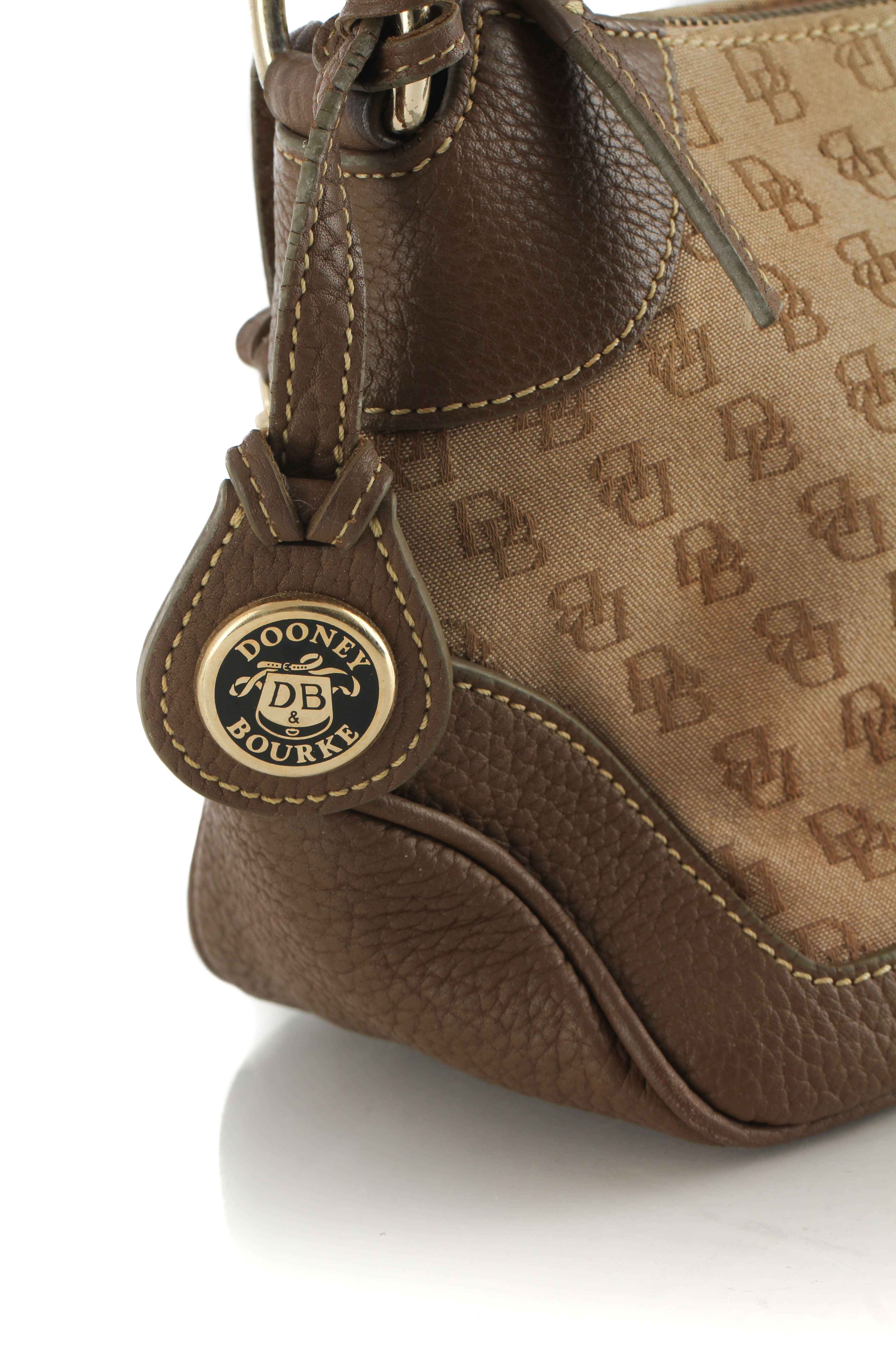 Dooney & Bourke