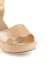 Stuart Weitzman, 9 USA
