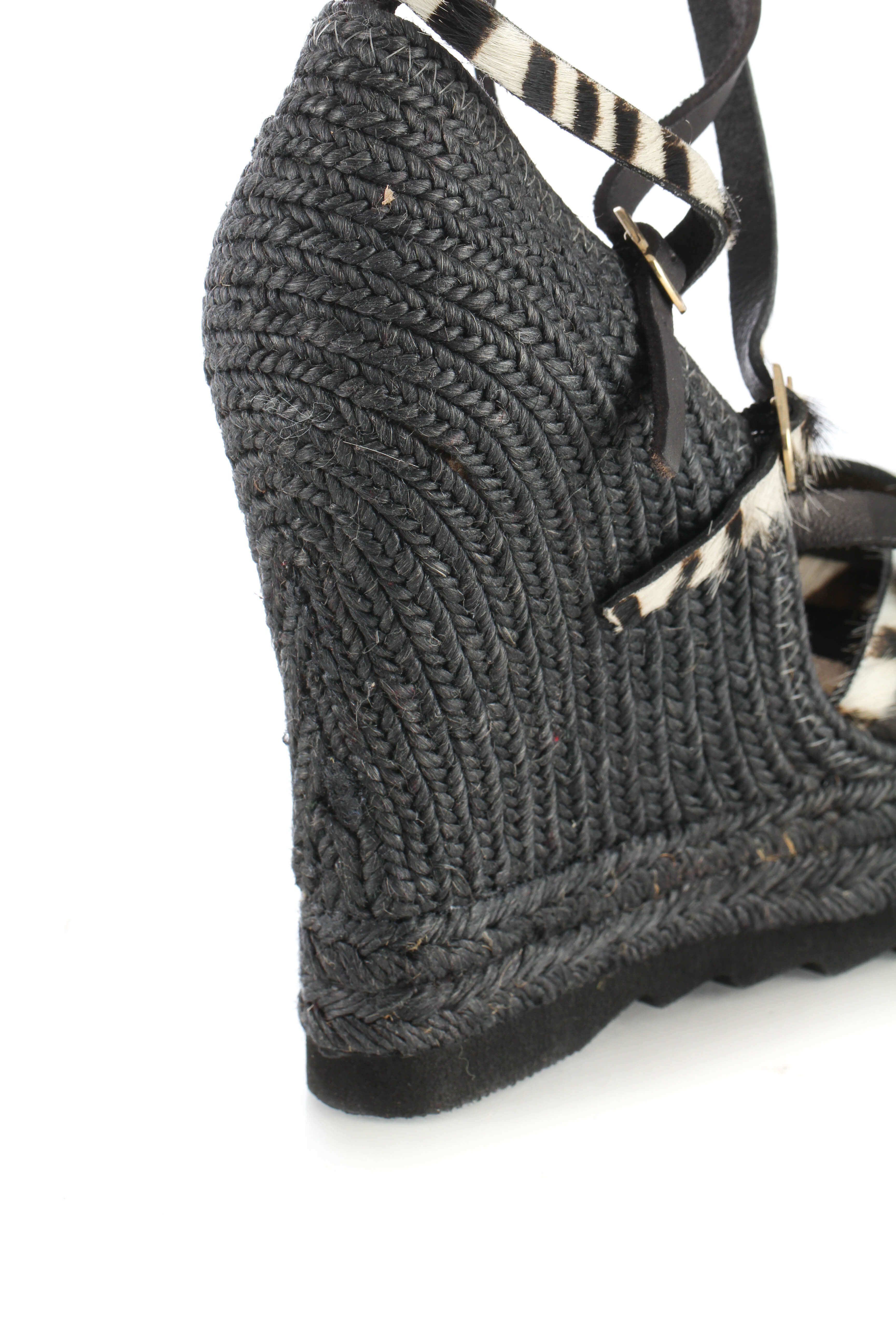 L'Espadrille Tropezienne, 8 USA